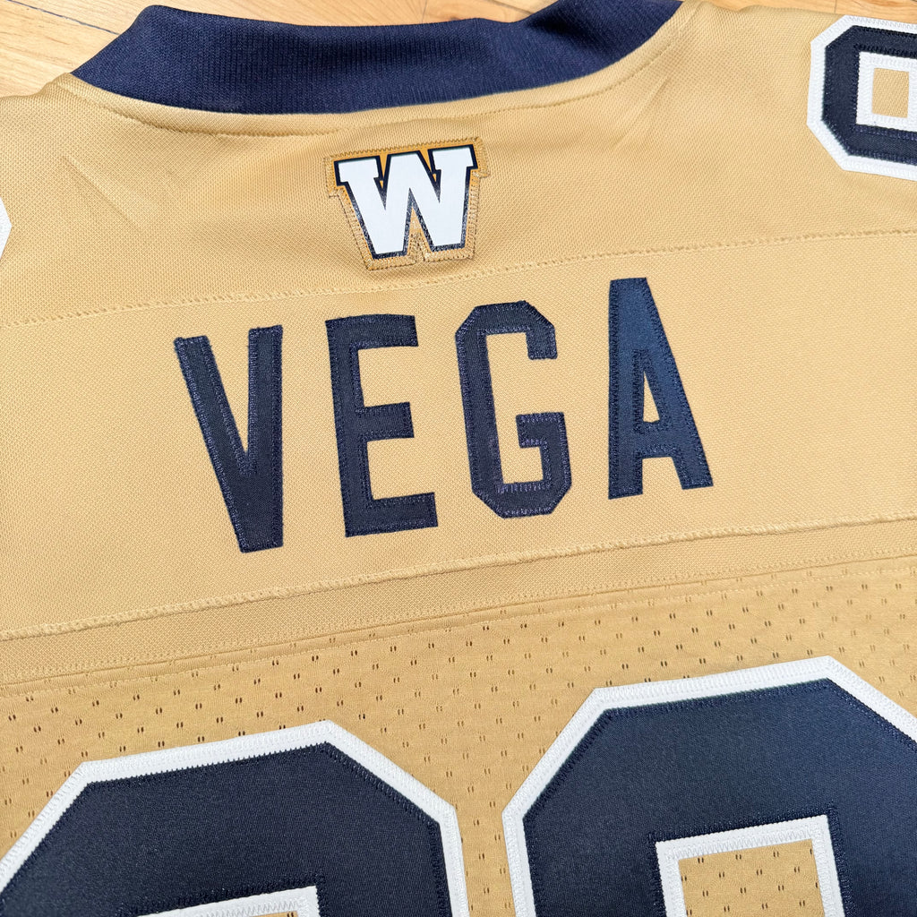 Jason Vega Winnipeg Blue Bombers Vintage Reebok Signed CFL Jersey Size Small