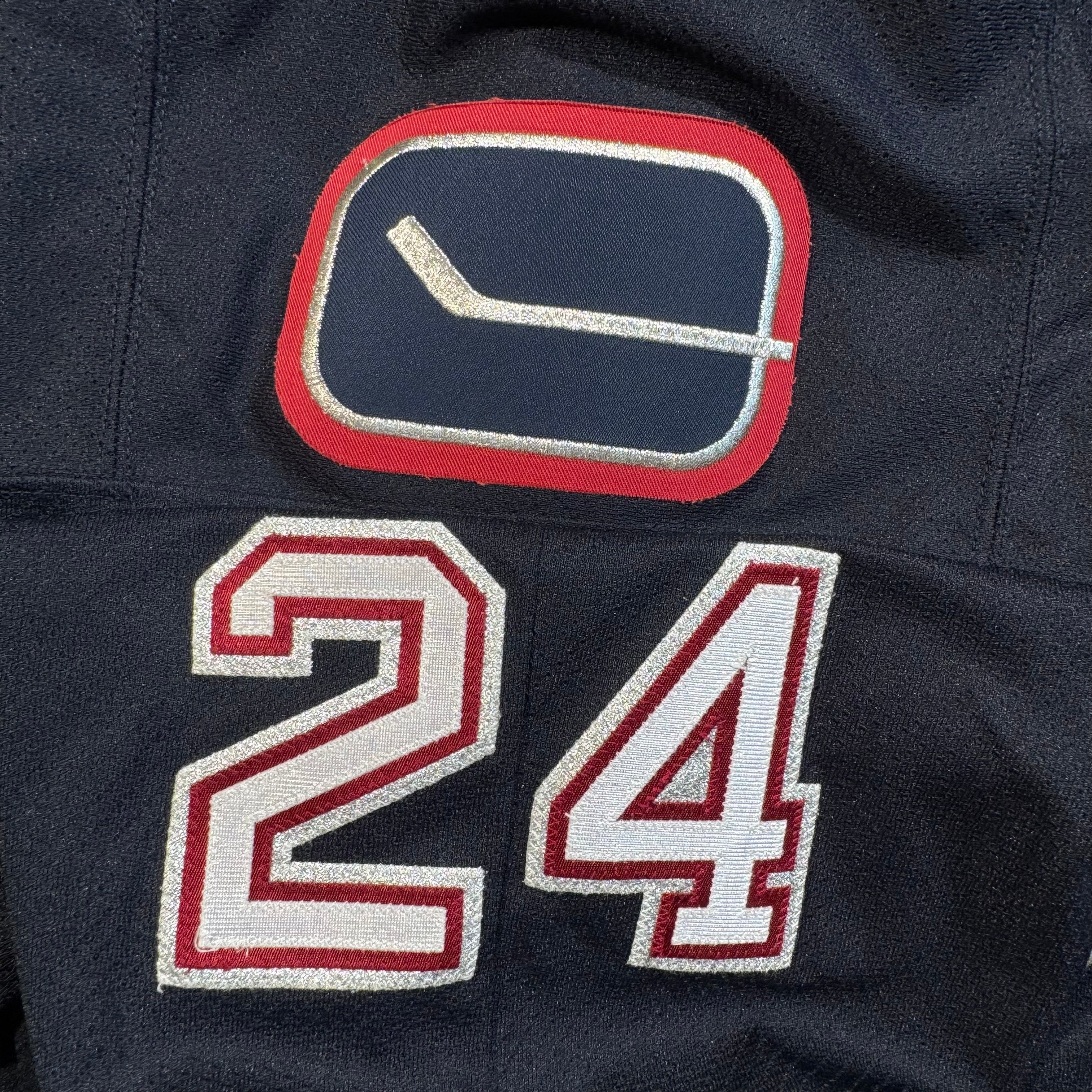 Matt Cooke Vancouver Canucks Vintage CCM NHL Jersey Size XL