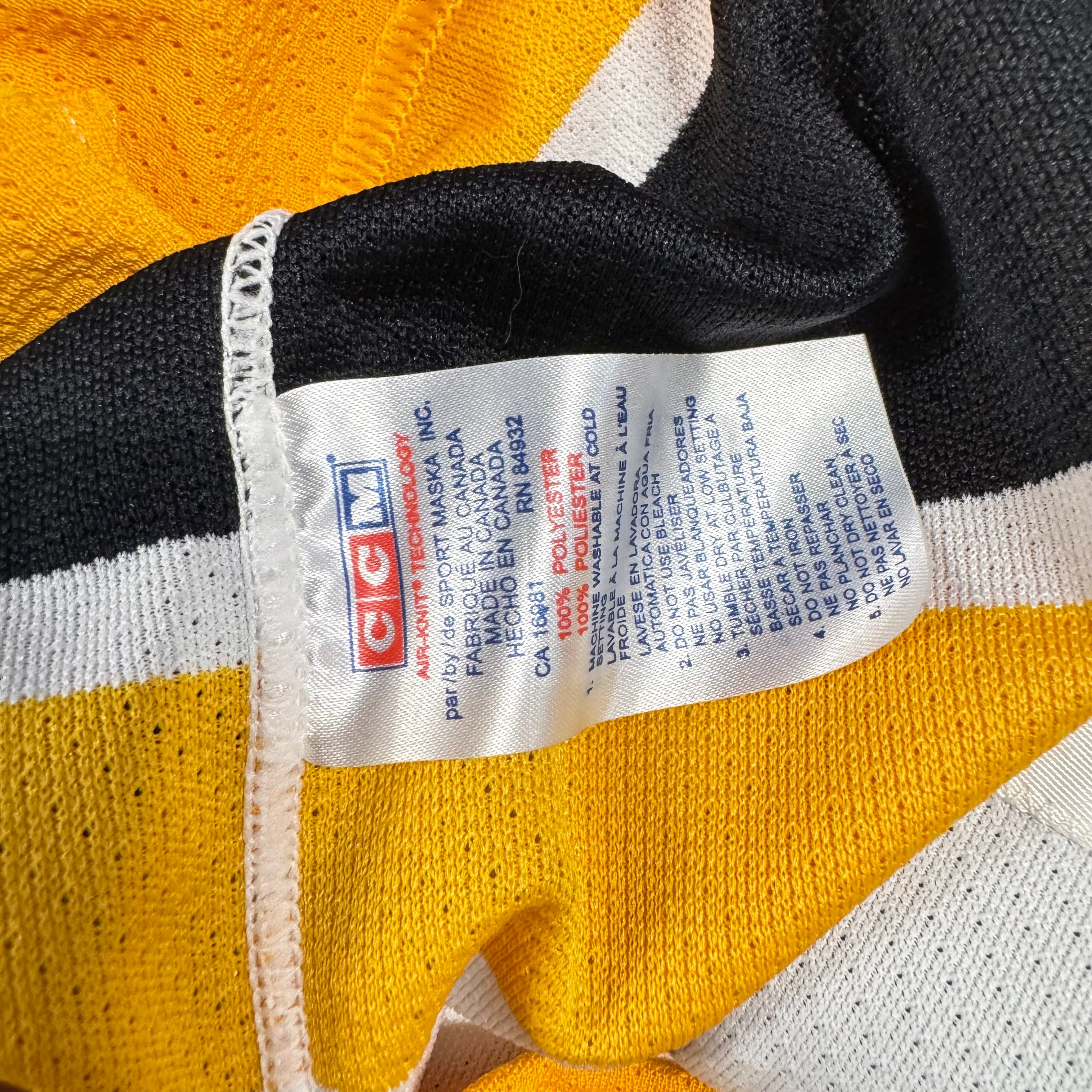 Andrew Alberts Boston Bruins Vintage Authentic Signed Reebok NHL Jersey Size 48