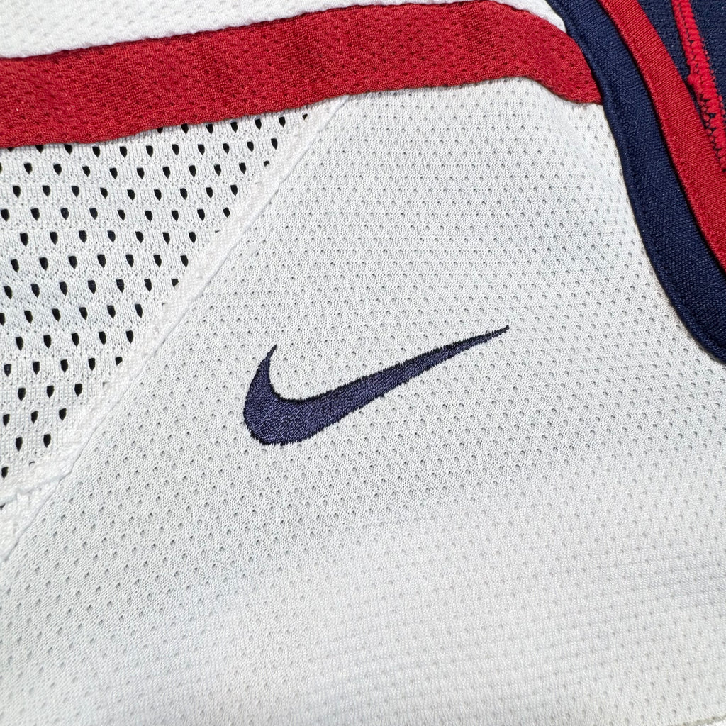 Team USA Vintage 2002 Olympics Nike Hockey Jersey Size Medium