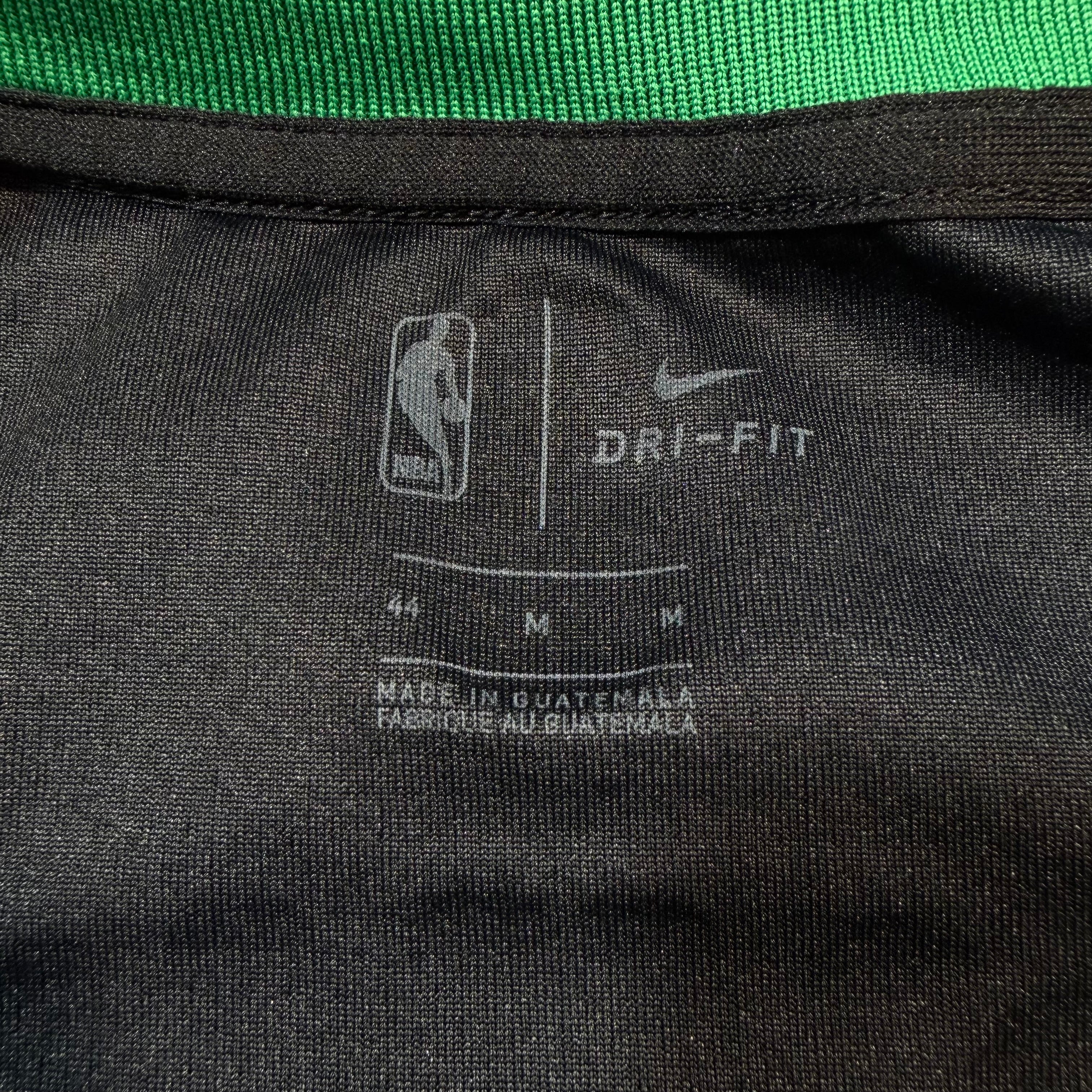 Kyrie Irving Boston Celtics Nike NBA Jersey - Medium