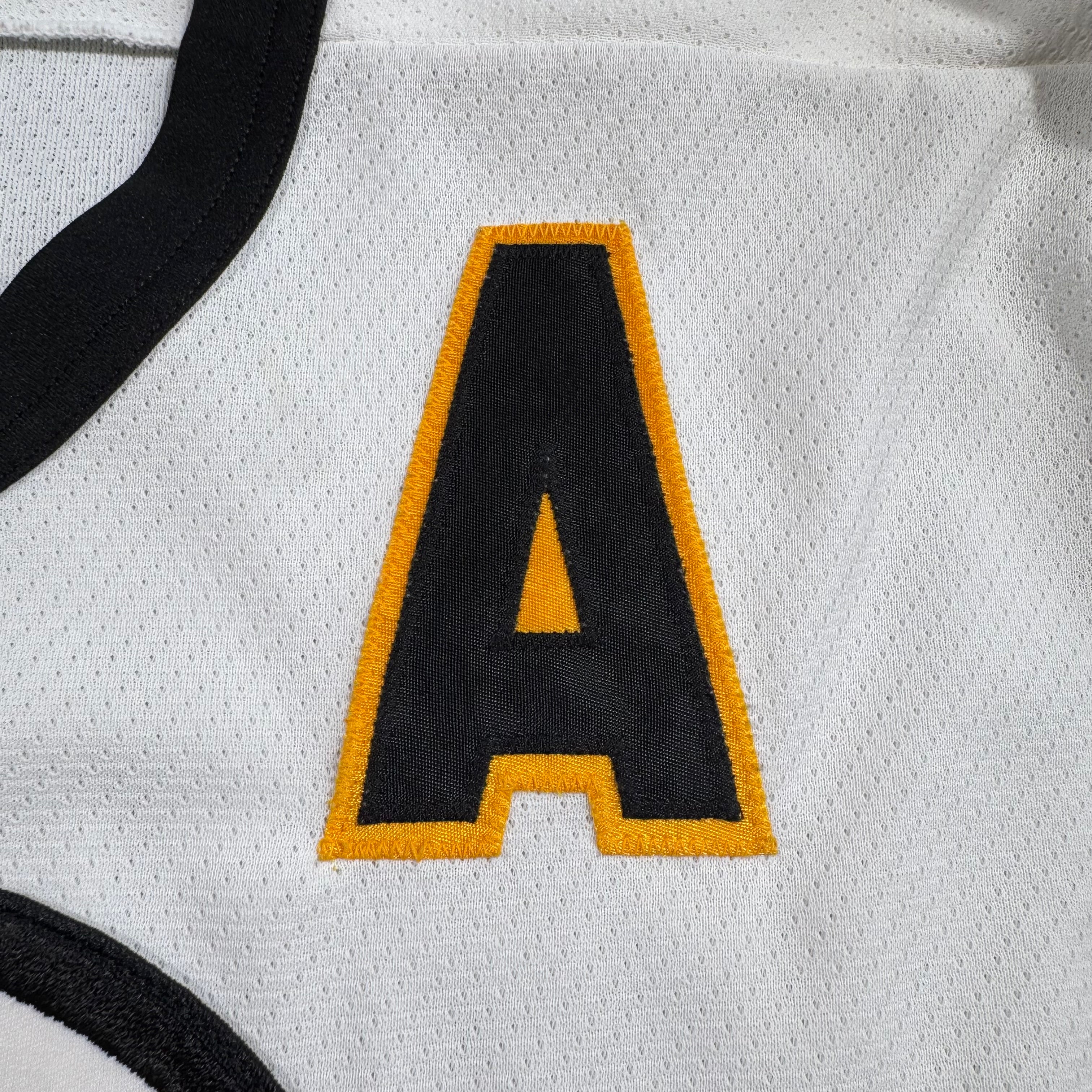 Bobby Orr Boston Bruins Memorial Patch Vintage CCM Jersey Size Large