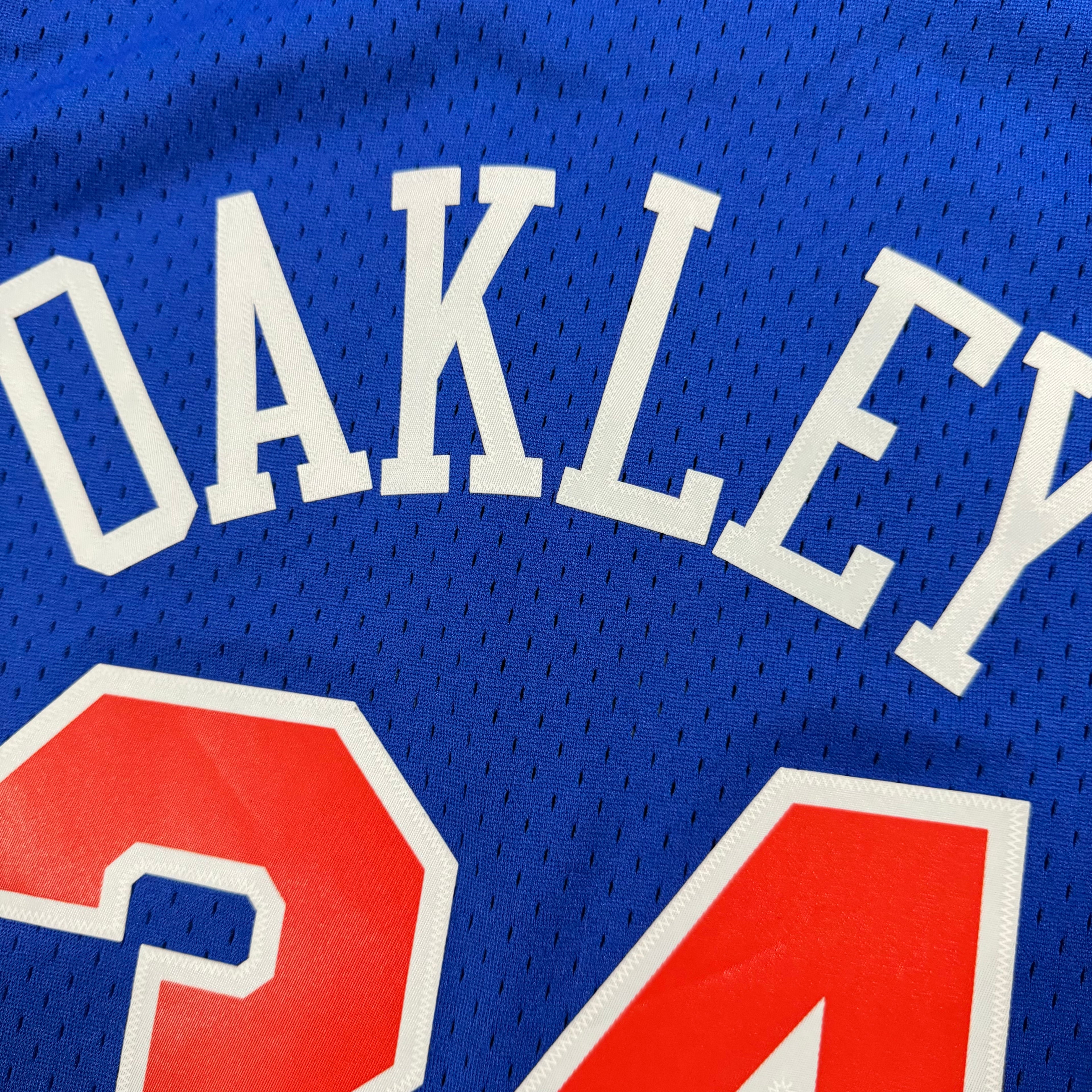 Charles Oakley New York Knicks Mitchell & Ness NBA Jersey Size XL