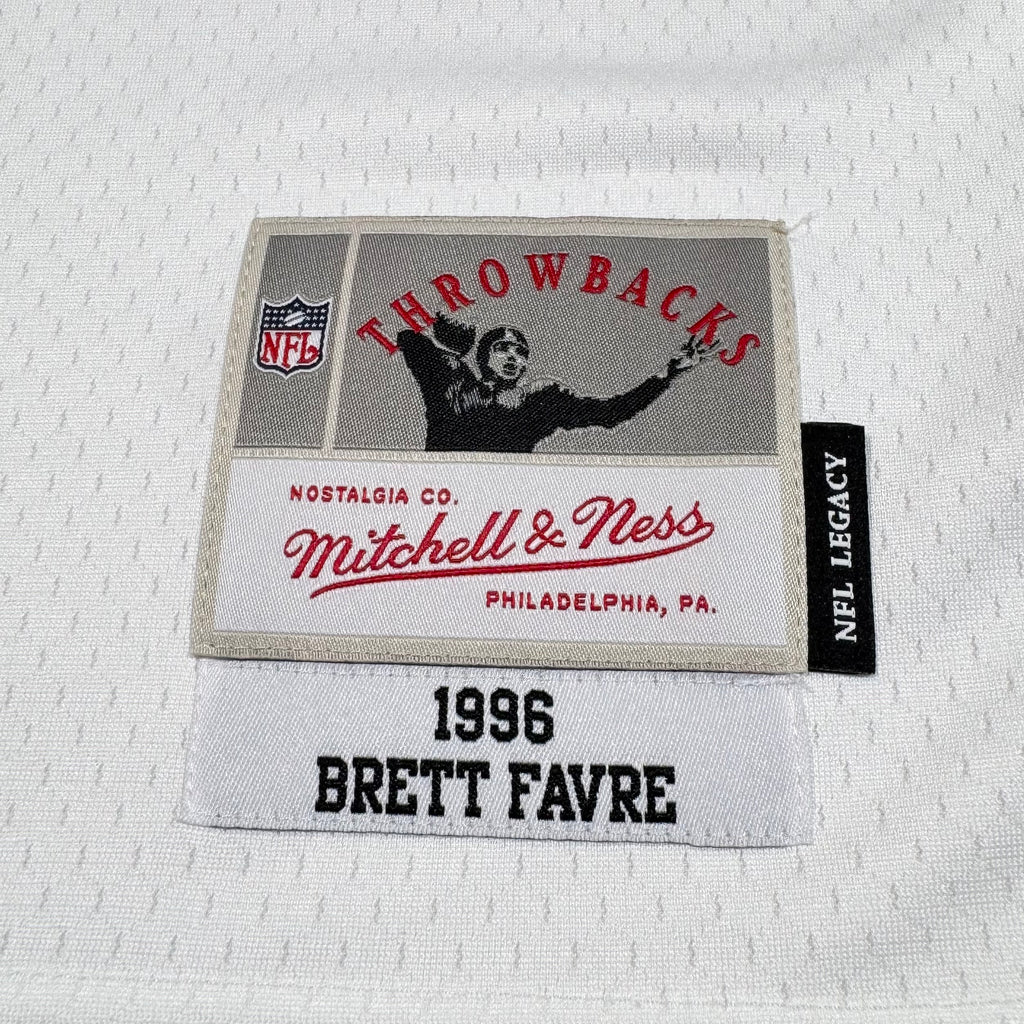 Brett Favre Green Bay Packers Mitchell & Ness Legacy NFL Jersey Size Medium NEW