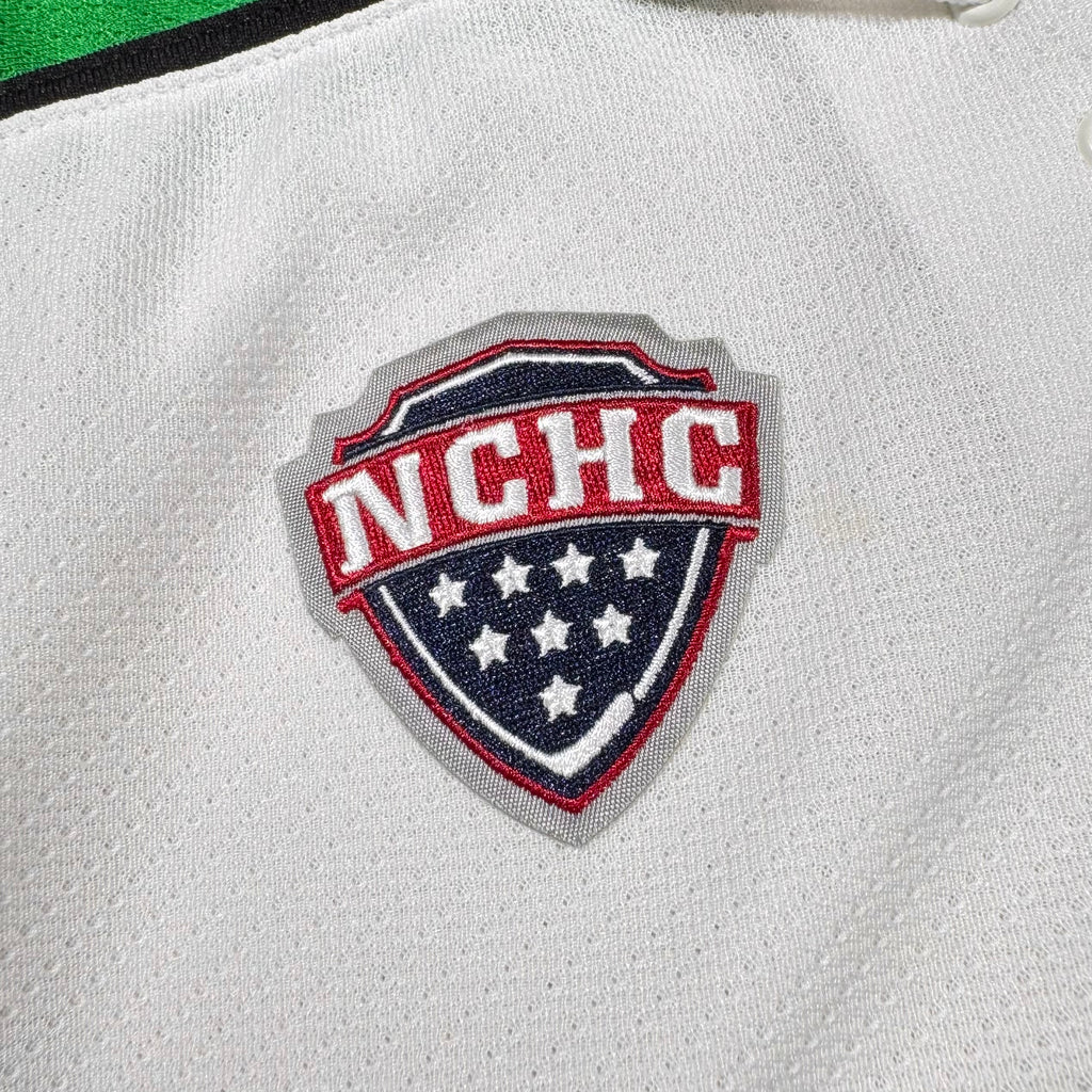 North Dakota Fighting Sioux CCM WCHA Hockey Jersey Size Large