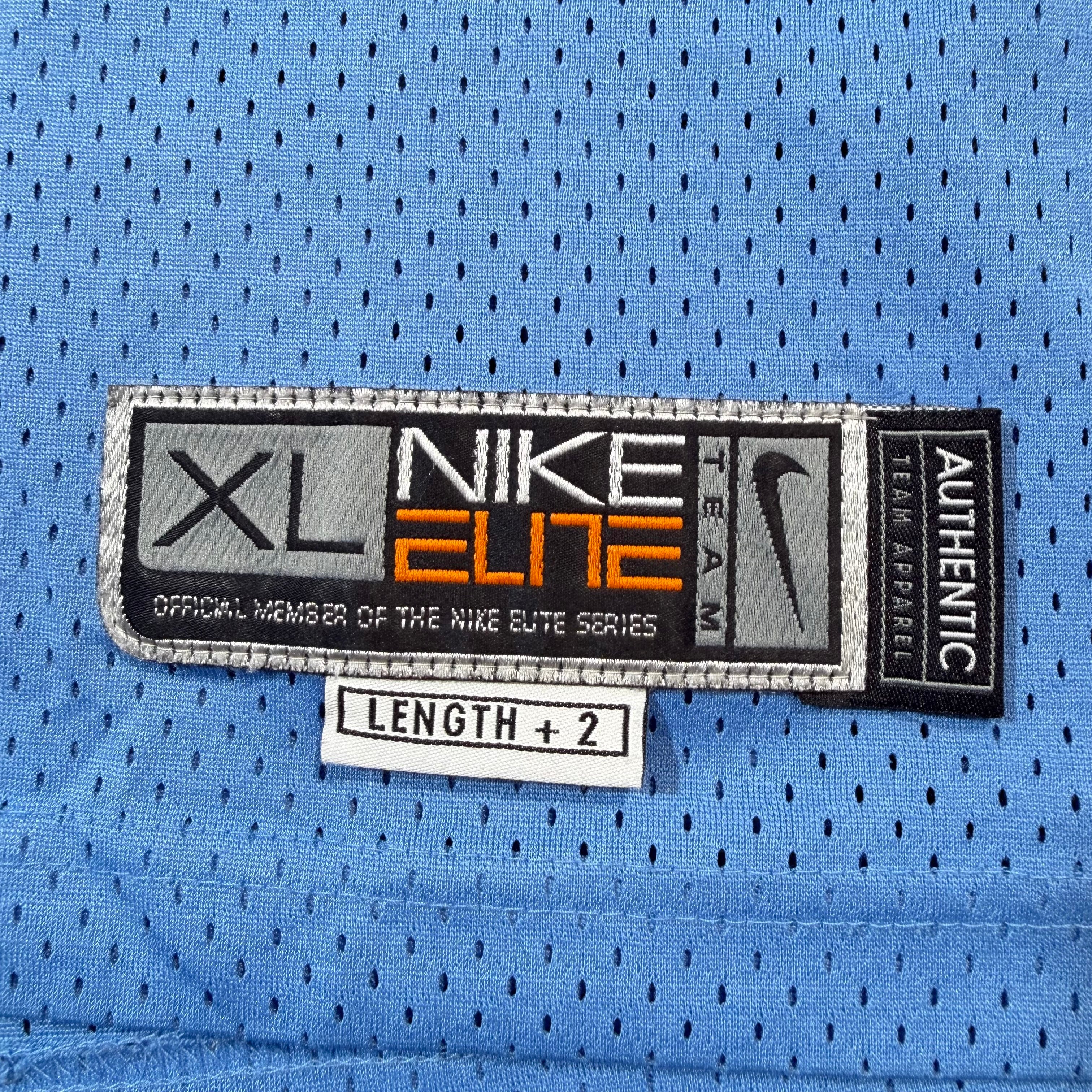 North Carolina Tar Heels #32 Vintage Nike NCAA Basketball Jersey - XL