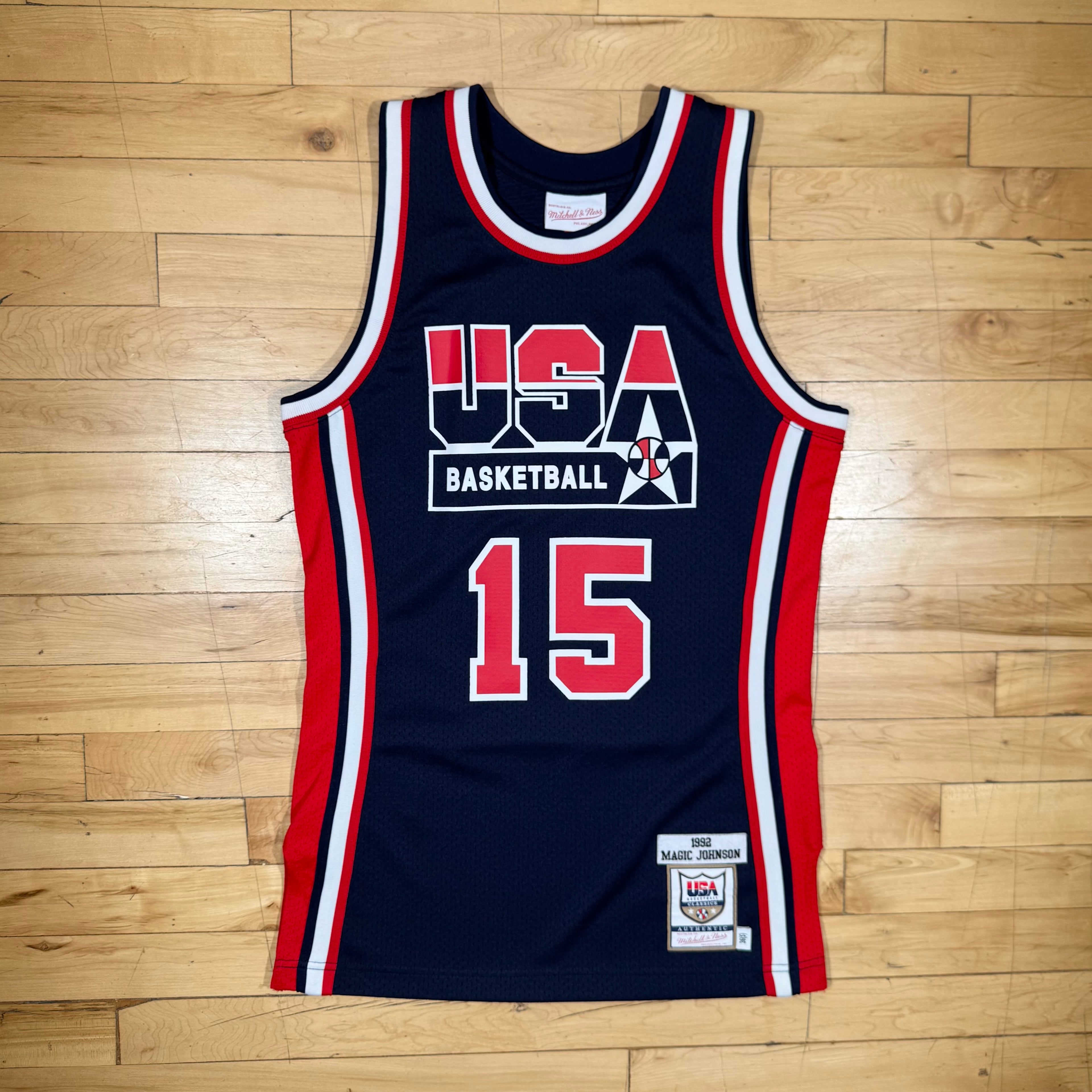 Magic Johnson Team USA 1992 Mitchell & Ness Authentic NBA Jersey Size 36 Small