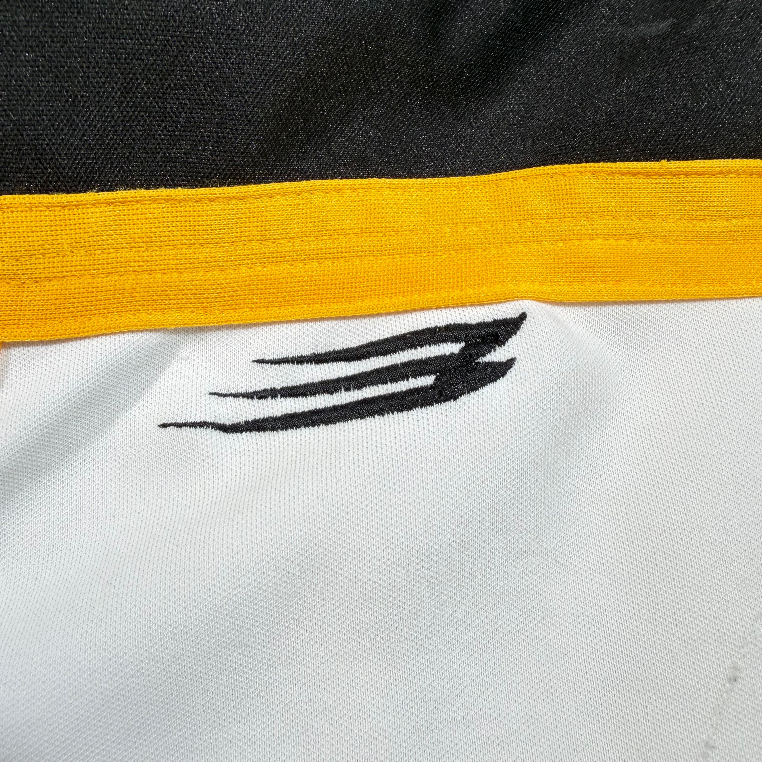 Ryan Craig Brandon Wheat Kings 1997/98 Game Worn Bauer WHL Jersey