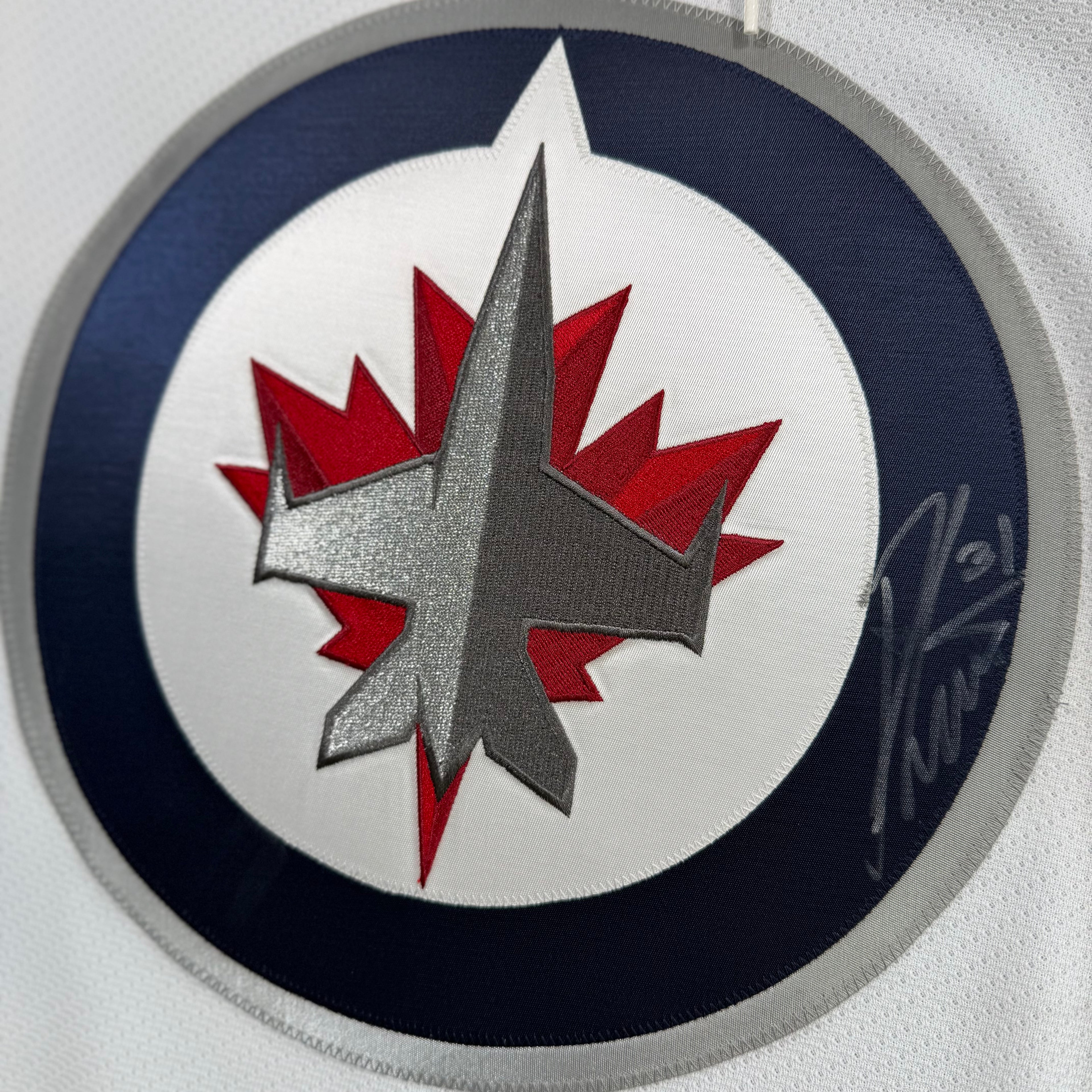 Ondřej Pavelec Winnipeg Jets Signed MIC Authentic NHL Jersey - 56/XXL
