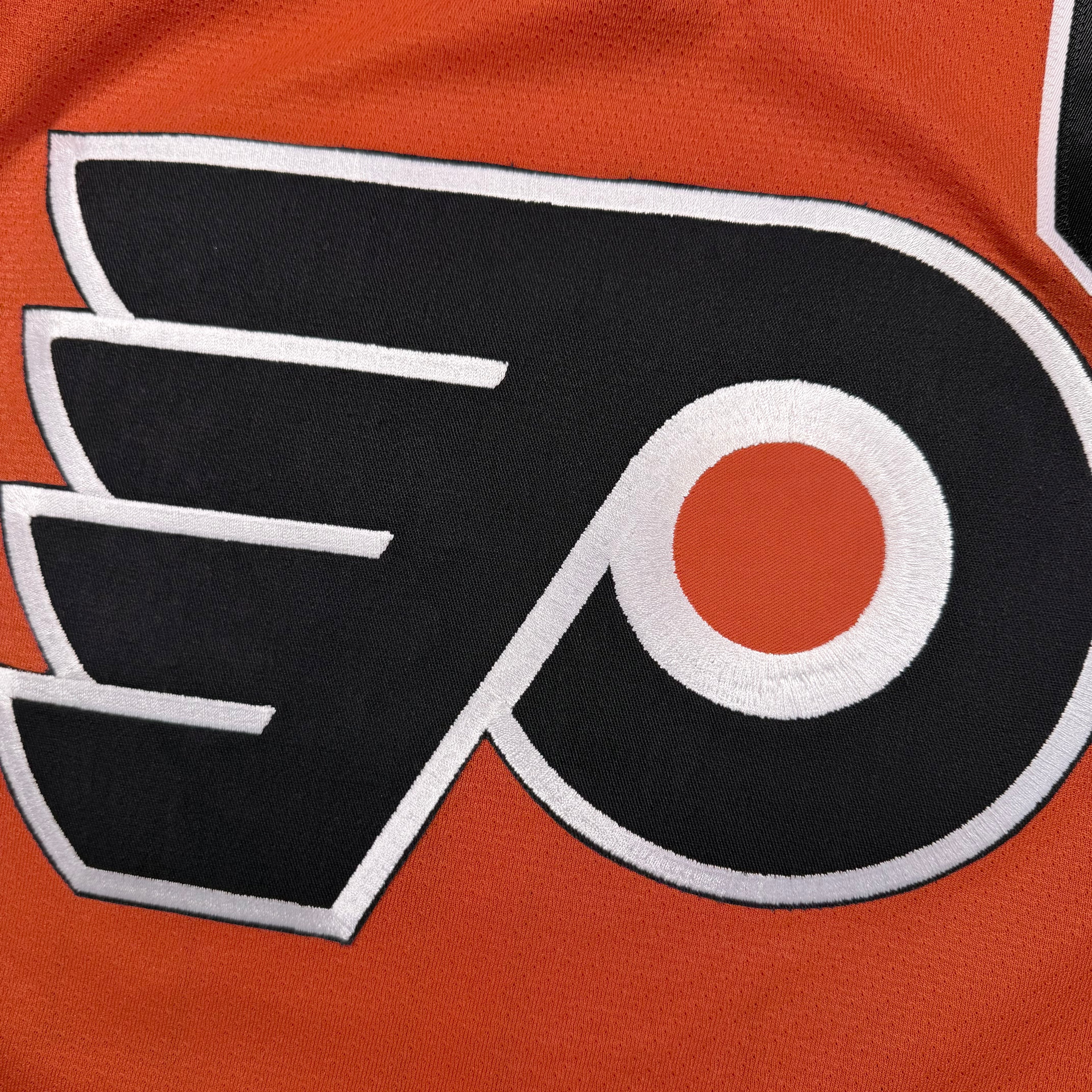 Eric Lindros Philadelphia Flyers Vintage CCM NHL Jersey - Medium