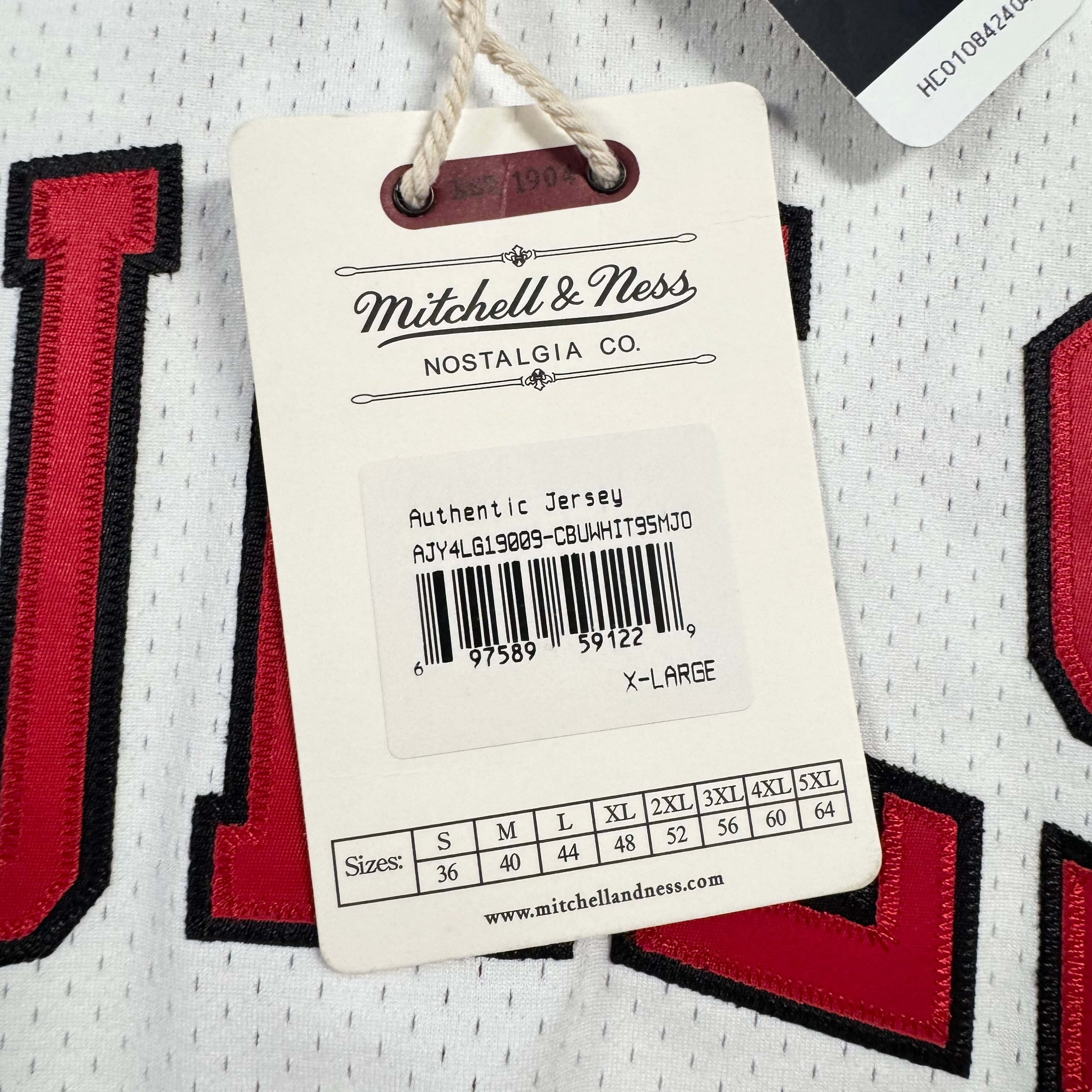 Michael Jordan Chicago Bulls 95/96 NBA Finals Mitchell & Ness Jersey Size 48/XL