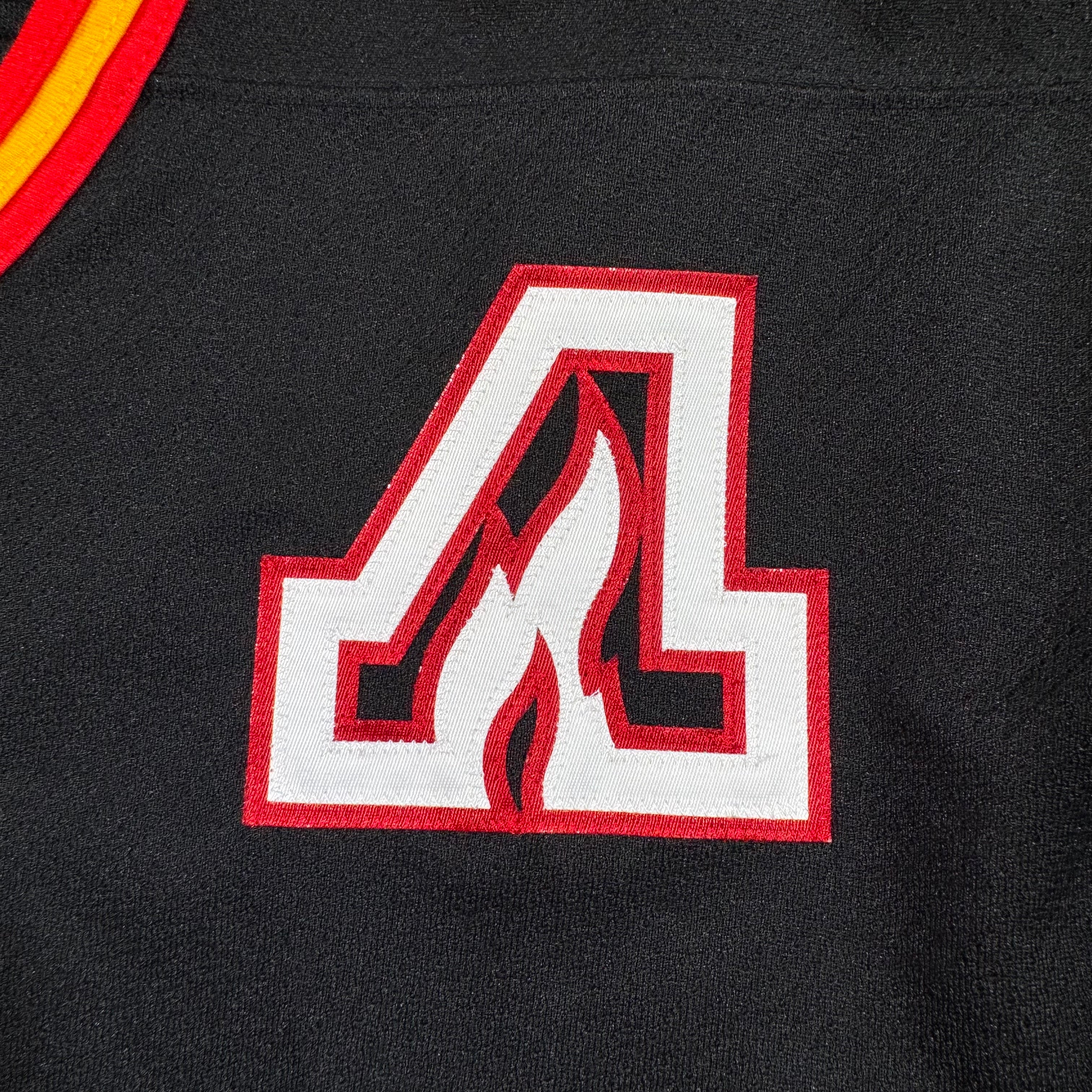 Jarome Iginla Calgary Flames Vintage Blasty Alternate Koho NHL Jersey Size XL