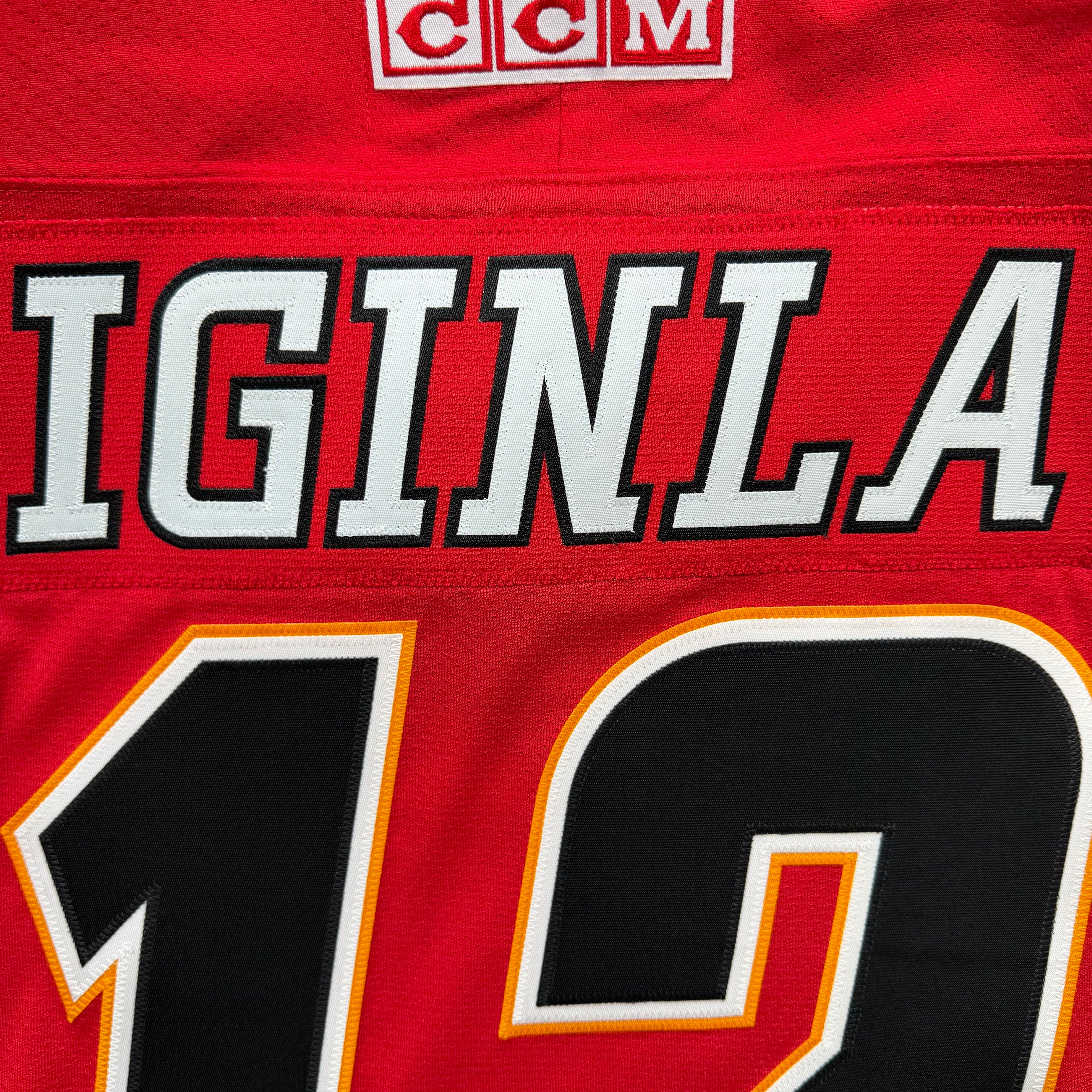 Jarome Iginla Calgary Flames Vintage CCM NHL Jersey - Medium