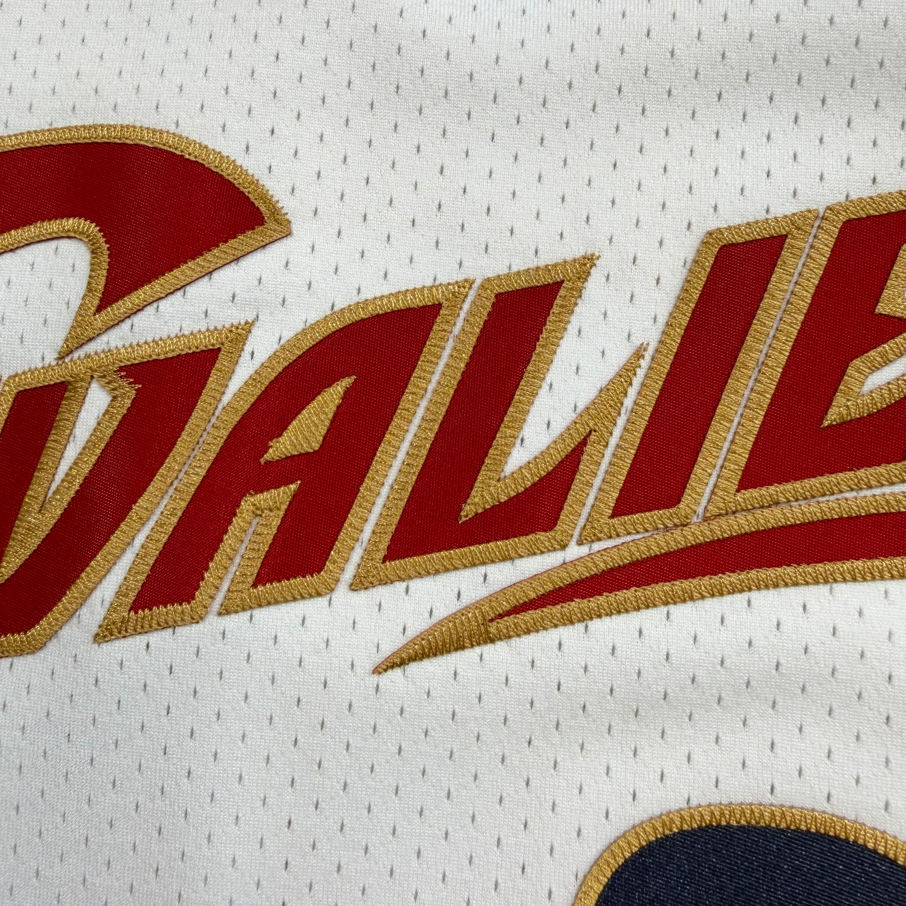 LeBron James Cleveland Cavaliers Mitchell & Ness Authentic NBA Jersey - 48/XL