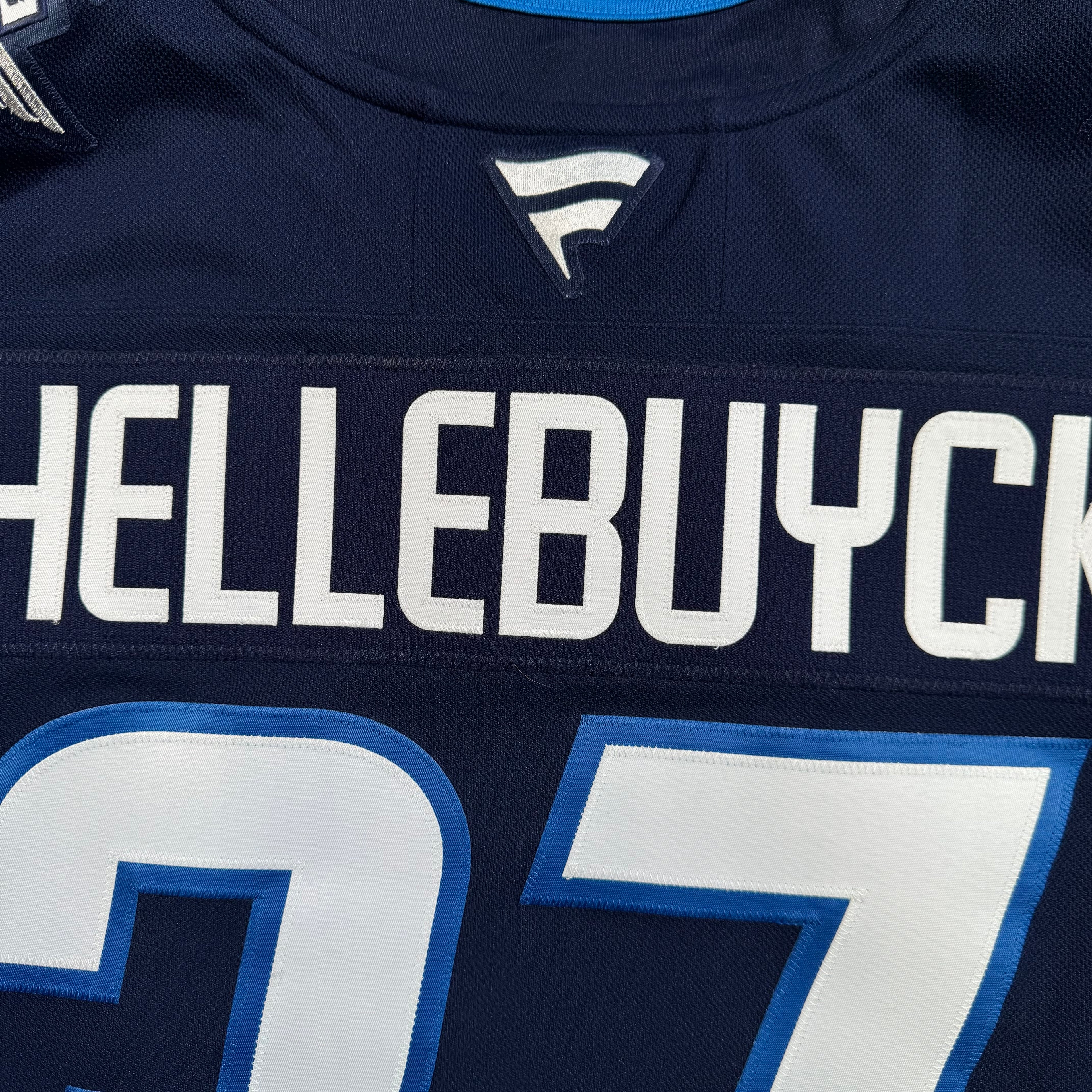 Connor Hellebuyck Winnipeg Jets Fanatics NHL Hockey Jersey Size 54 NEW