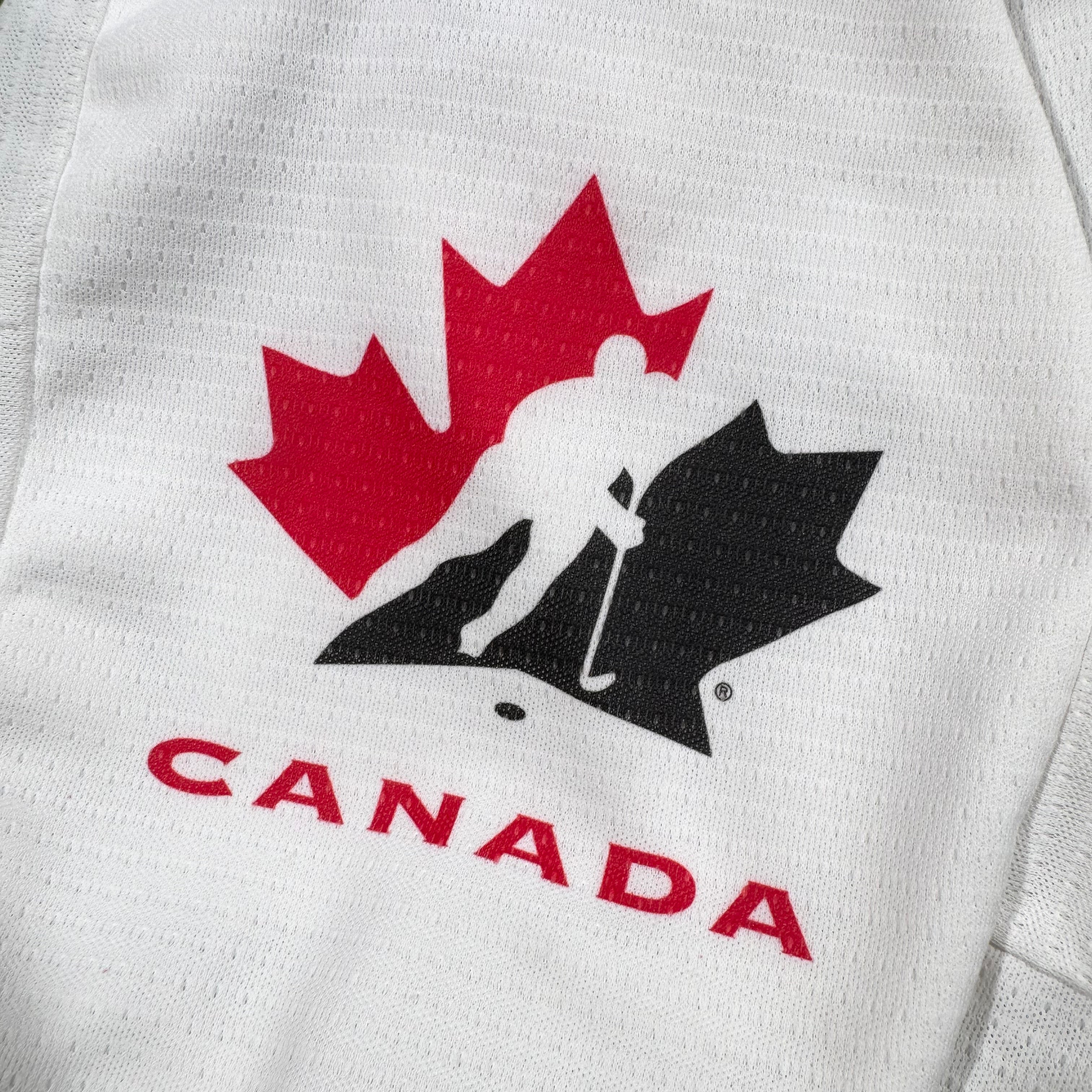 Team Canada 1996 Olympics Vintage Bauer Hockey Jersey Size XL