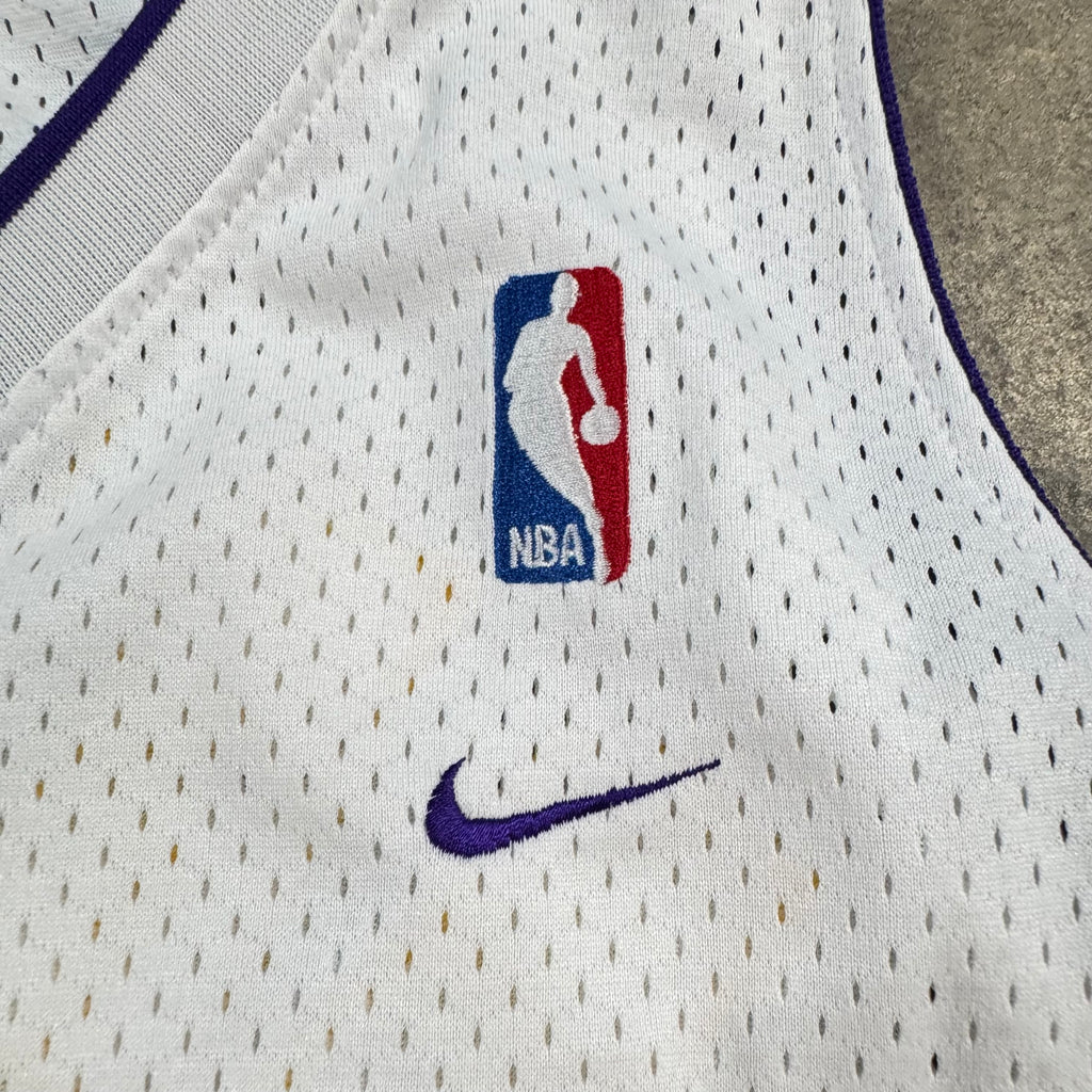 Kobe Bryant Los Angeles Lakers Vintage Nike NBA Jersey Size XXL NEW