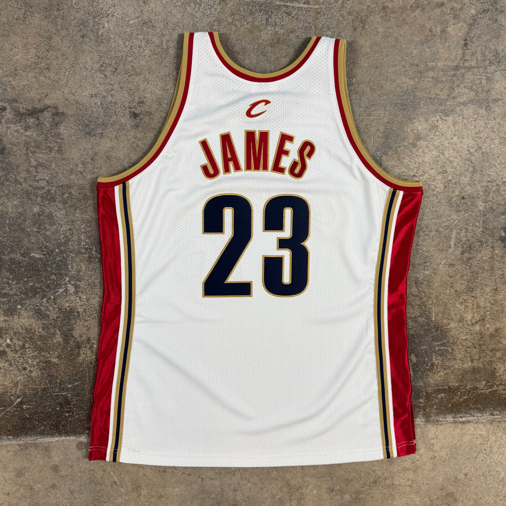 Lebron James Cleveland Cavaliers Mitchell & Ness NBA Jersey Size 48 XL
