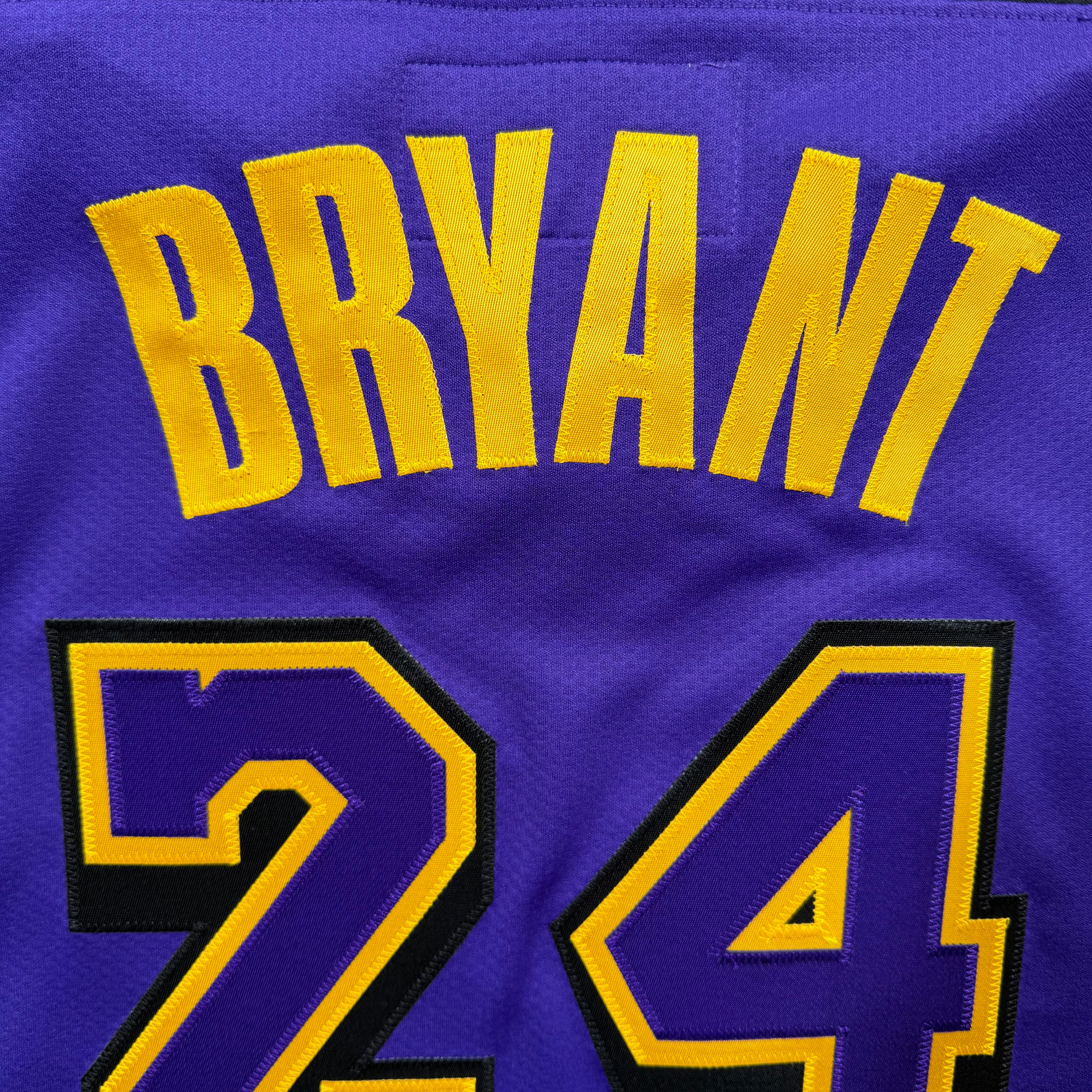 Kobe Bryant Los Angeles Lakers 2024/25 City Hockey NBA Nike Jersey - Medium