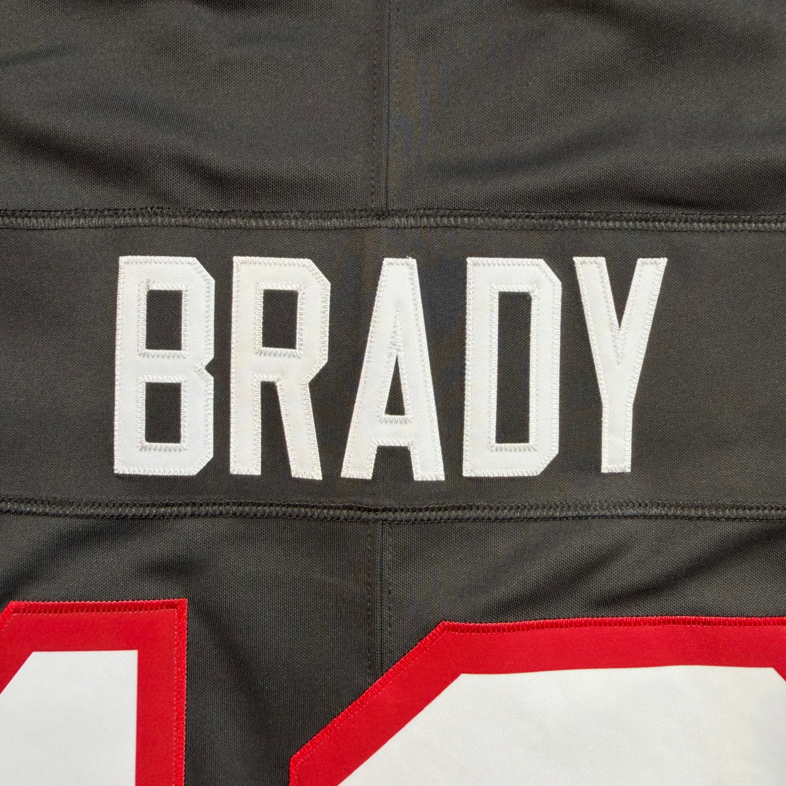 Tom Brady Tampa Bay Buccaneers Nike Limited NFL Jersey - XL