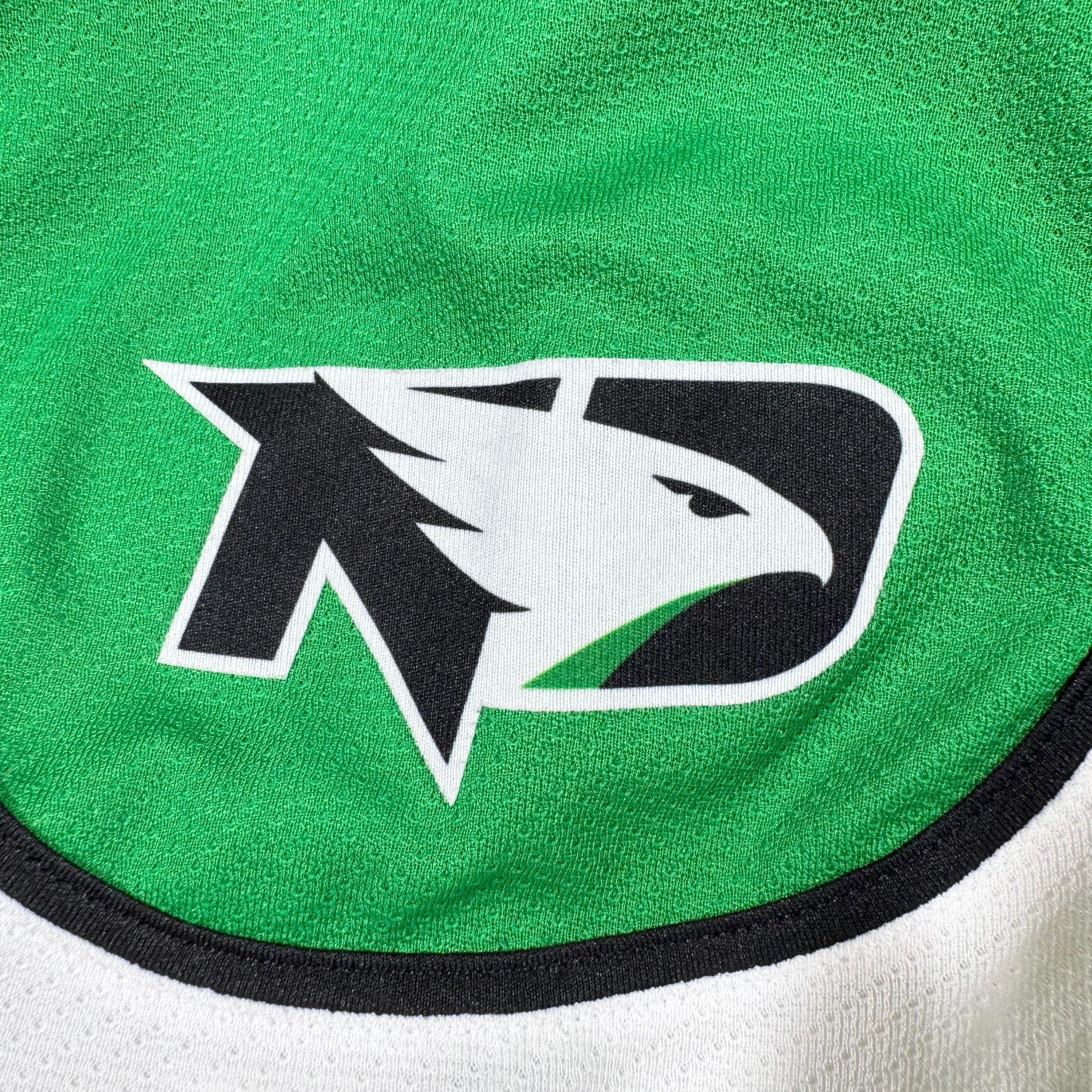 North Dakota Fighting Sioux CCM WCHA Hockey Jersey Size Large