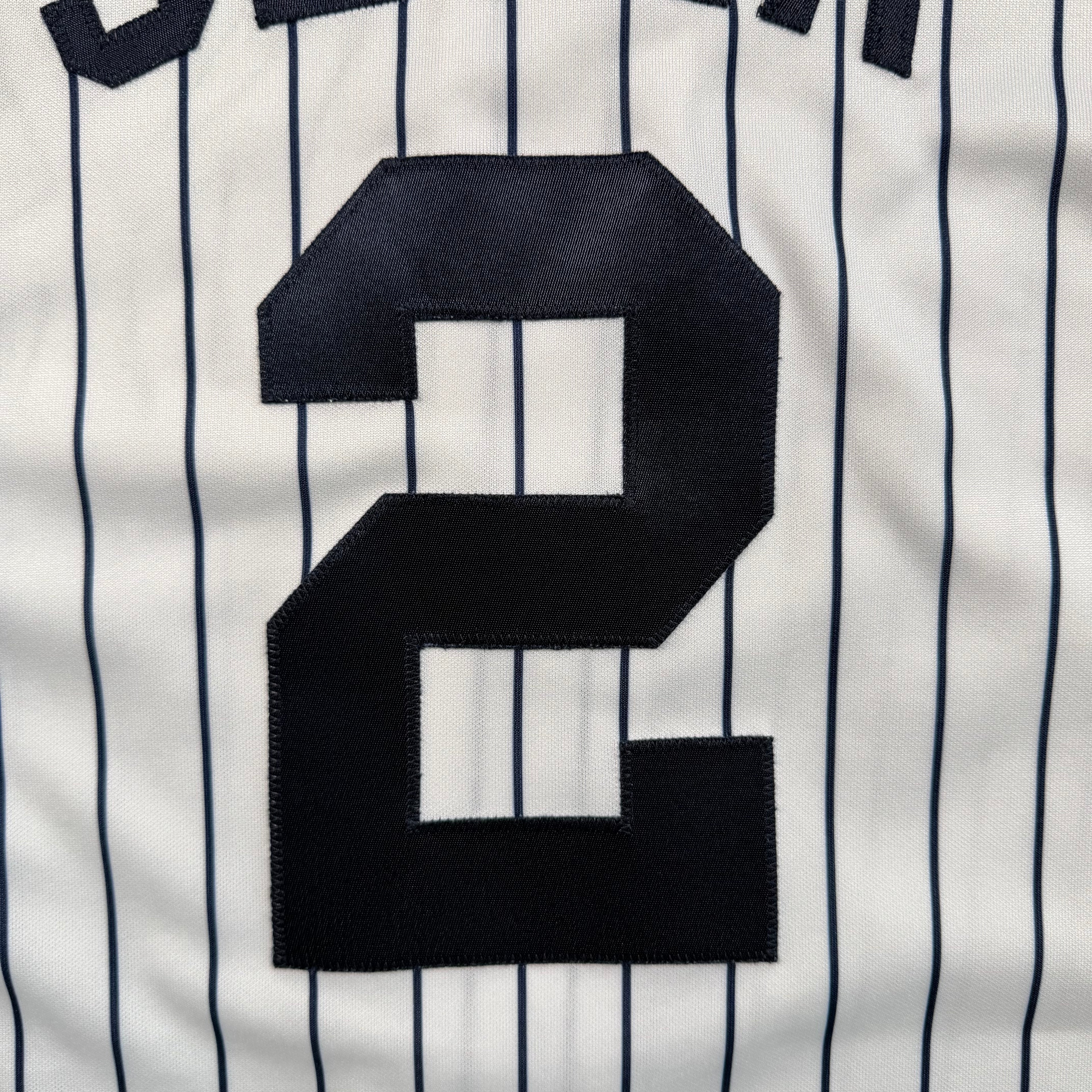 Derek Jeter New York Yankees Vintage Majestic MLB Jersey - Large