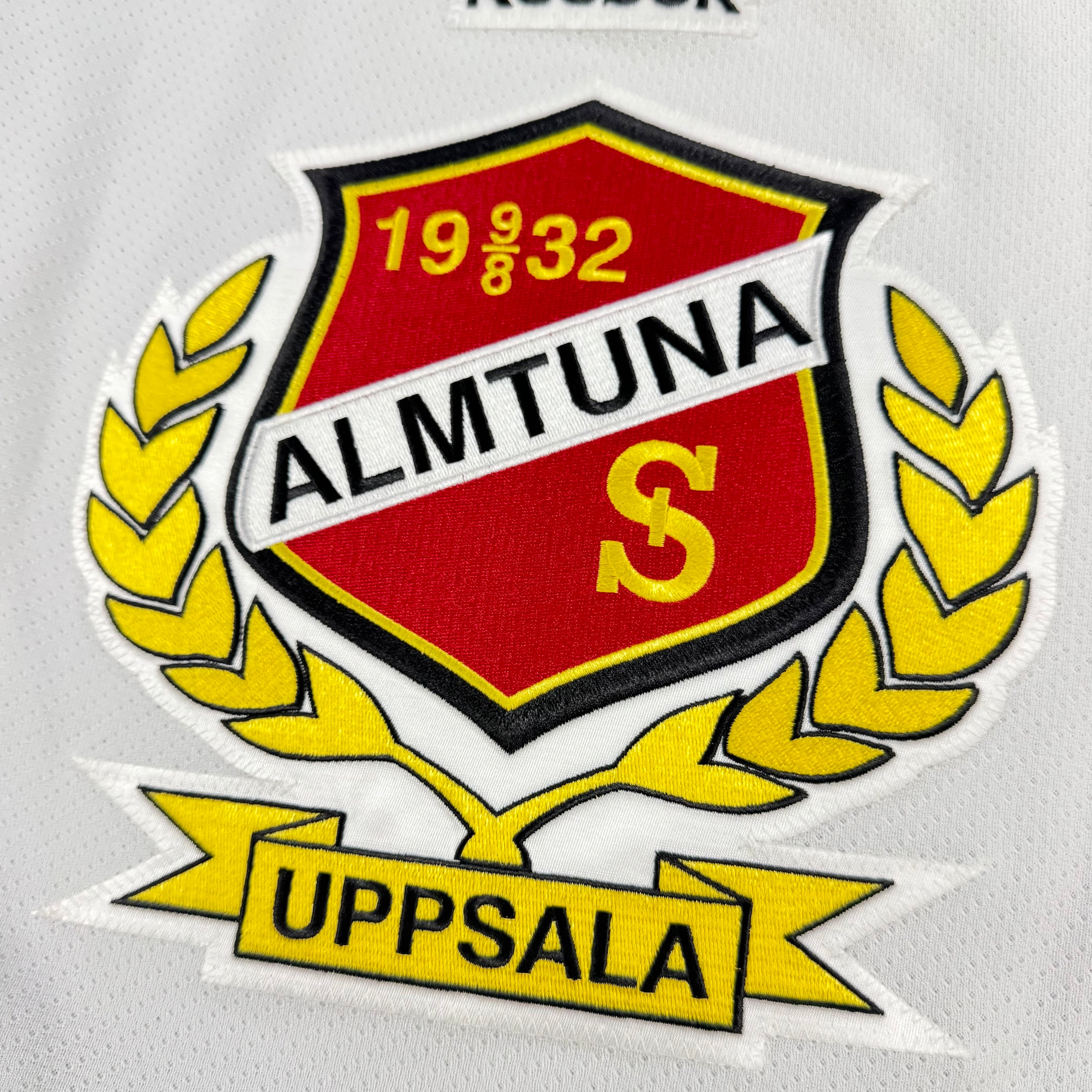 Almtuna IS Reebok Team Issued MIC Hockey Jersey Size 56 XXL