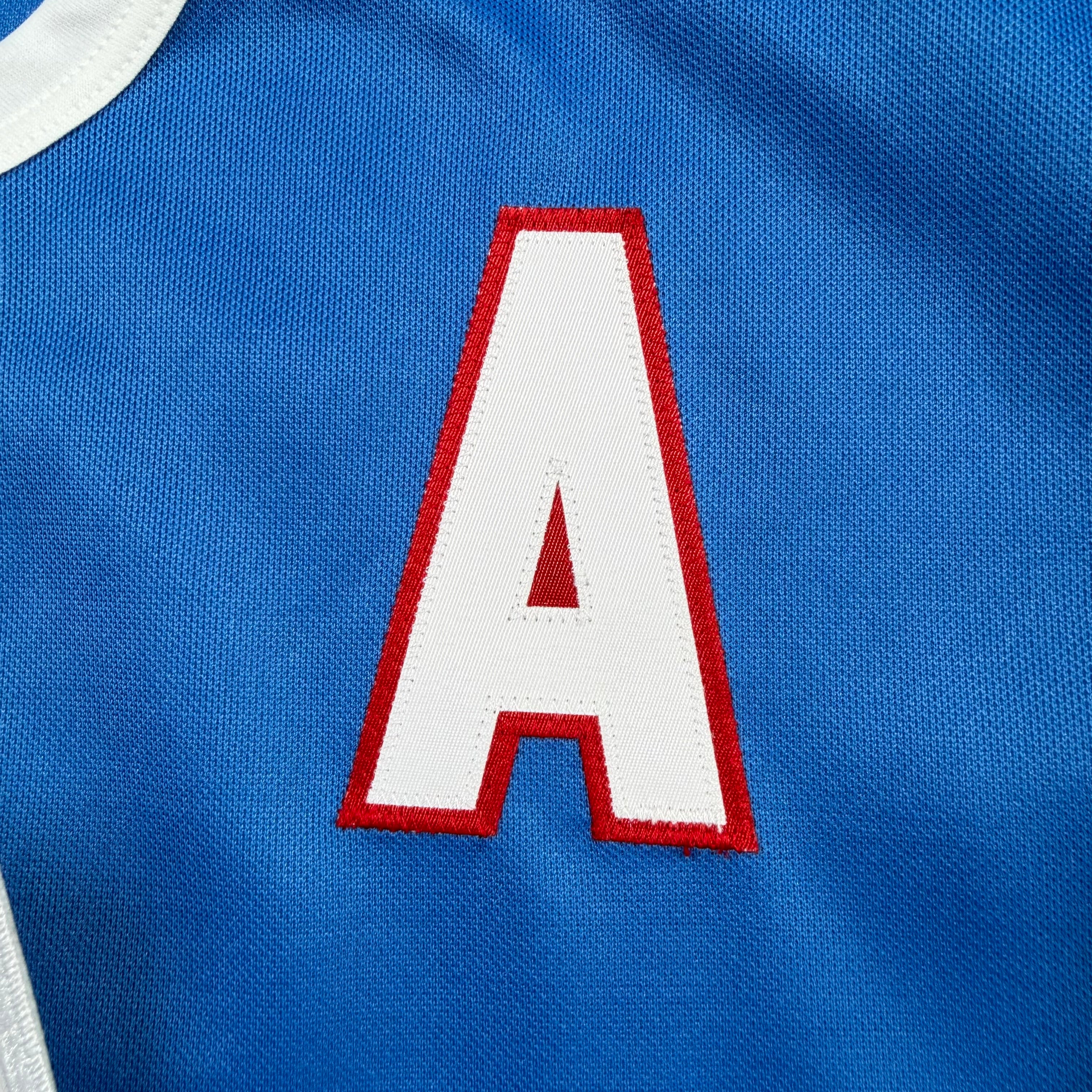 Joe Sakic Quebec Nordiques Vintage CCM NHL Jersey - Medium
