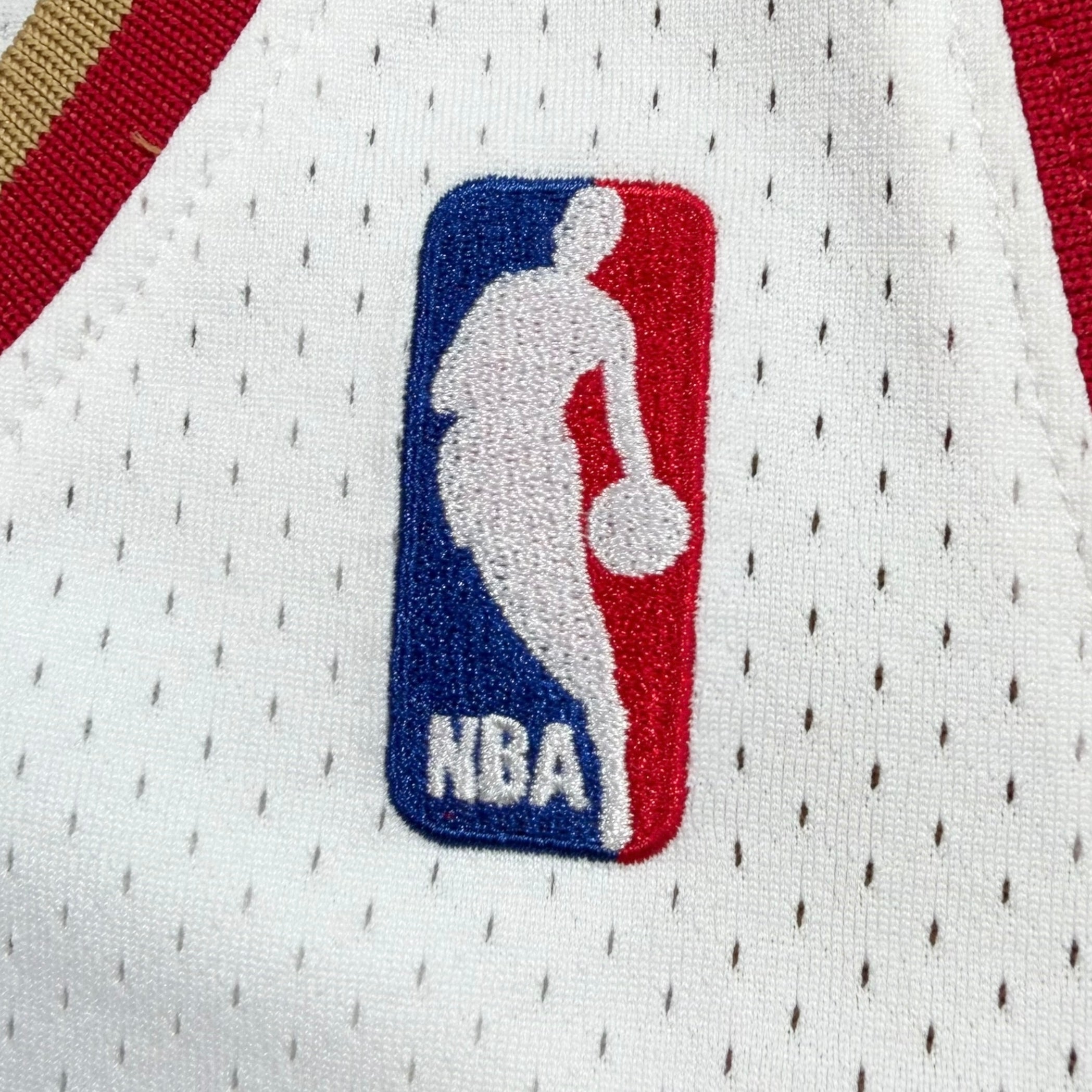LeBron James Cleveland Cavaliers Mitchell & Ness Authentic NBA Jersey - 48/XL