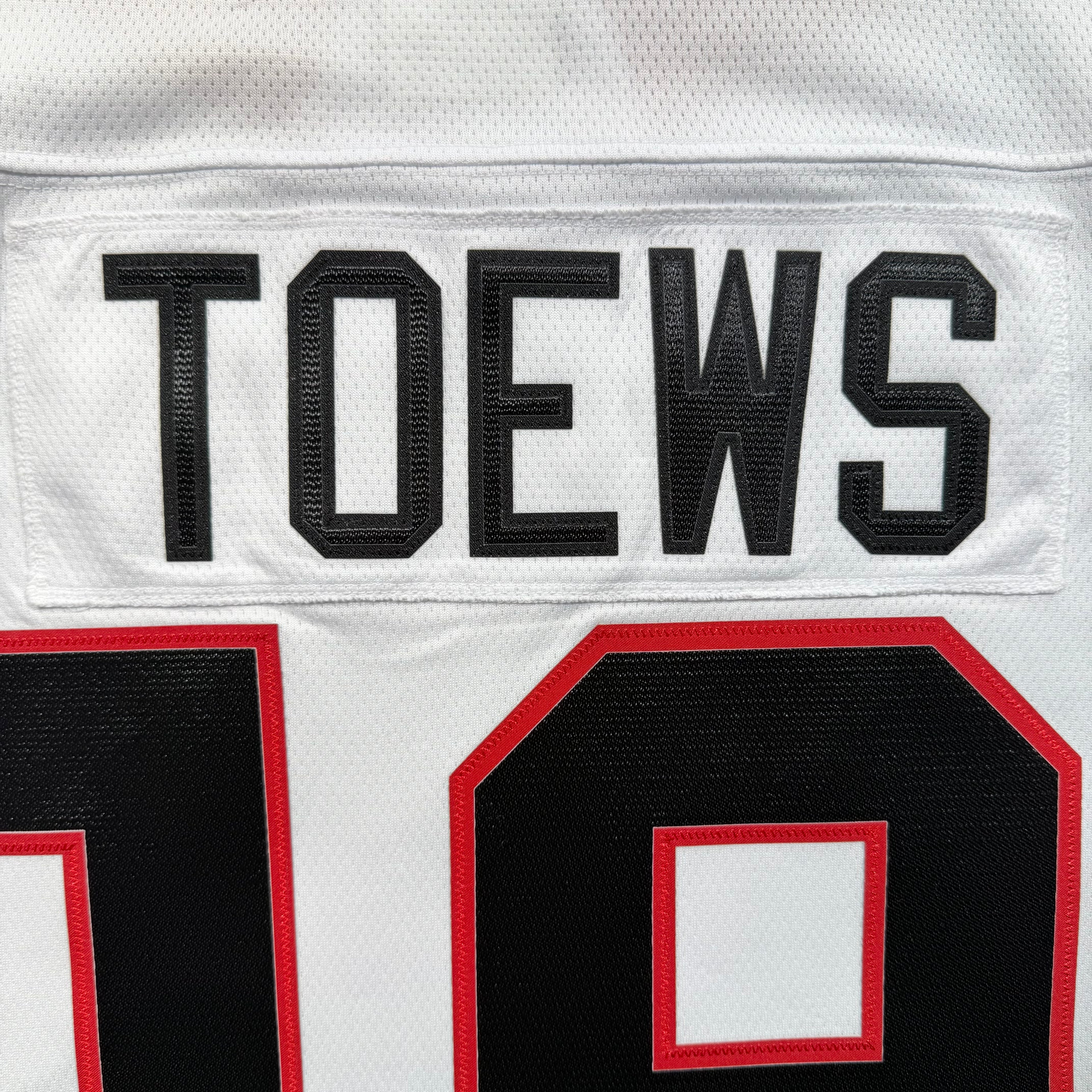 Johnathan Toews Chicago Blackhawks Fanatics Breakaway NHL Jersey - XL