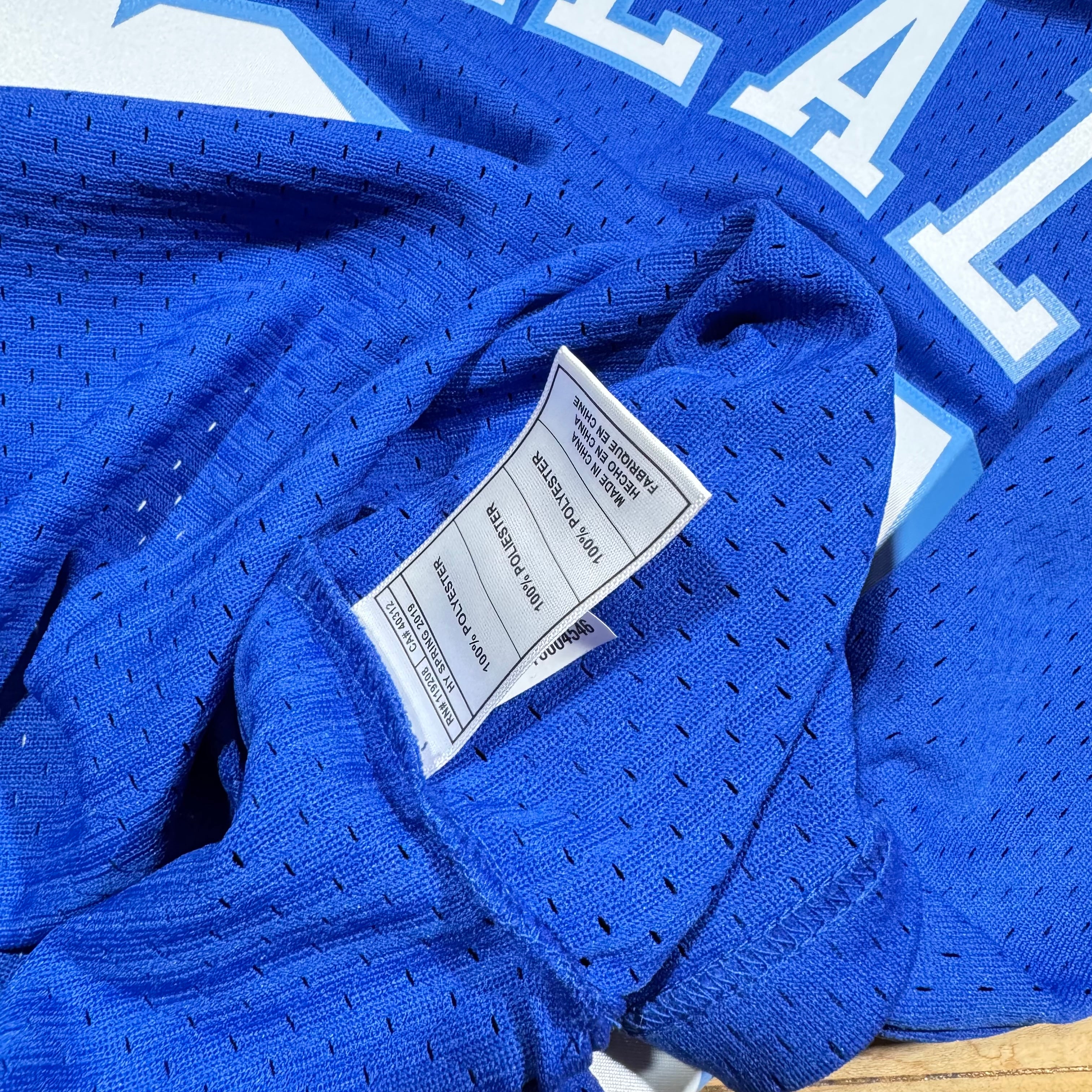 Shaquille O’Neal Los Angeles Lakers Mitchell & Ness NBA Jersey Size Medium