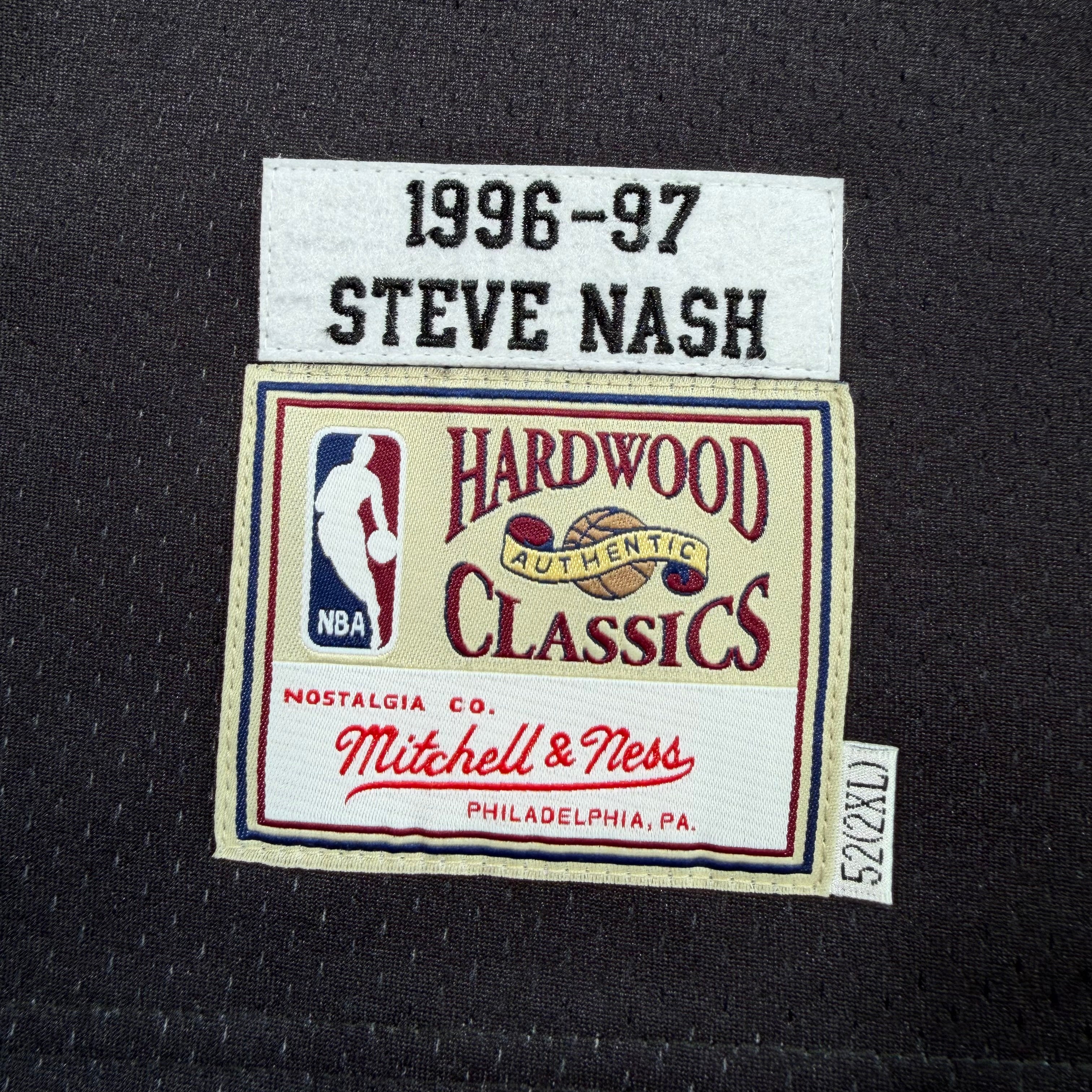 Steve Nash Phoenix Suns Mitchell & Ness Authentic NBA Jersey - 52/XXL