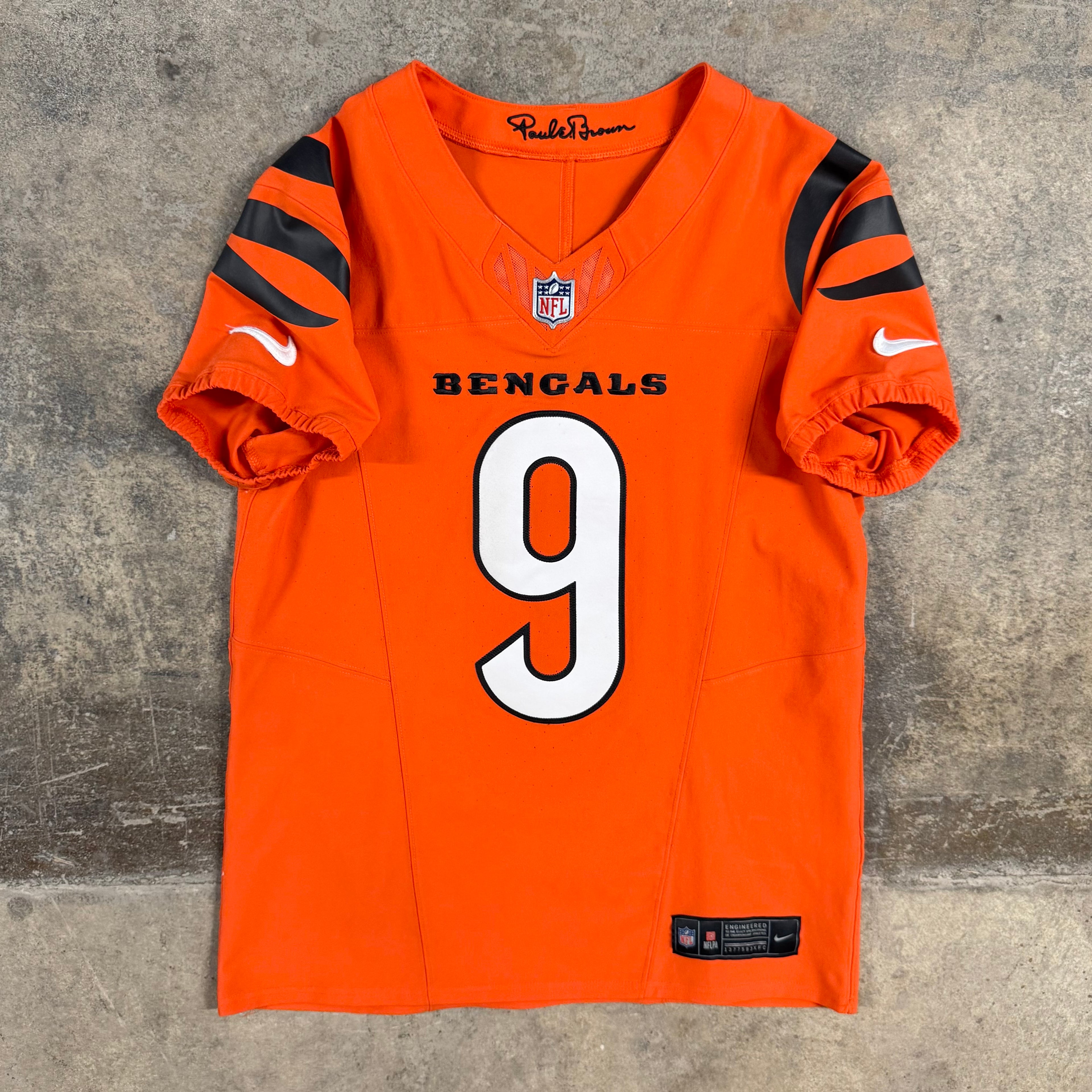 Joe Burrow Cincinnati Bengals Nike Vapor Elite Authentic NFL Jersey Size 40 Medium