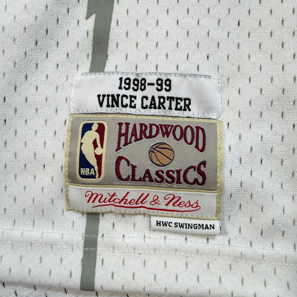 Vince Carter Toronto Raptors Mitchell & Ness NBA Jersey - Small