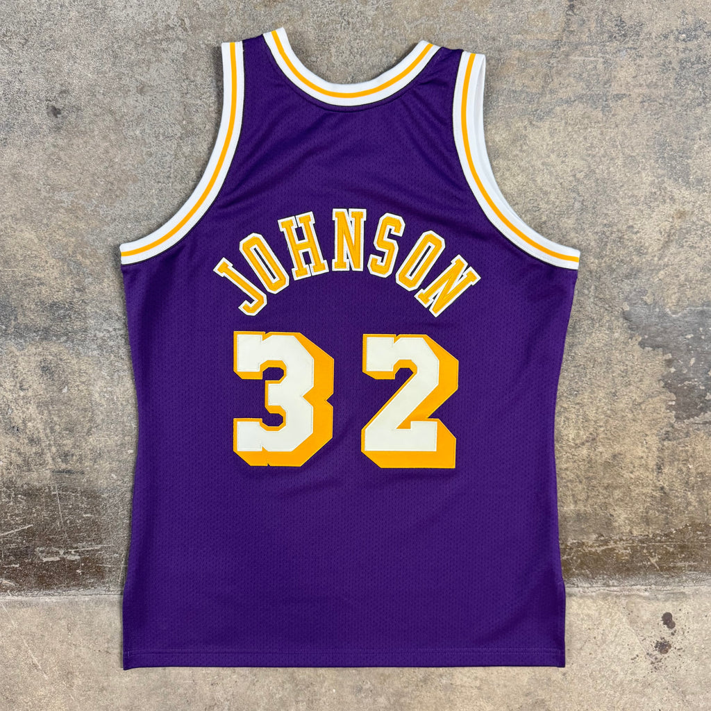 Magic Johnson Los Angeles Lakers Mitchell & Ness Authentic NBA Jersey Size 44 Large