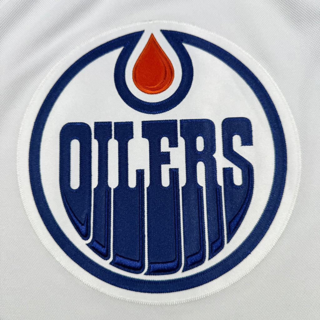 Edmonton Oilers Fanatics Premium NHL Hockey Jersey Size 54 Medium NEW