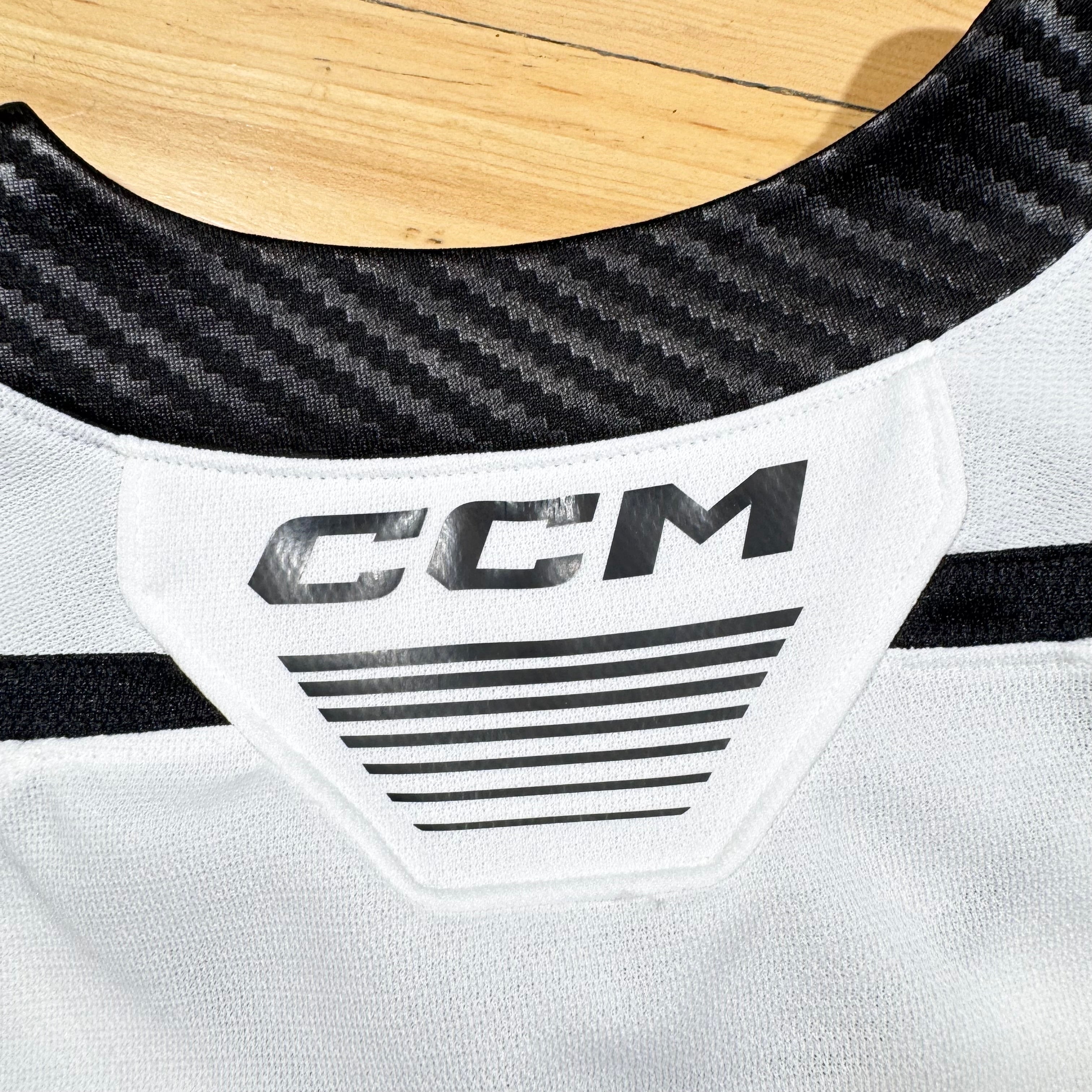 Ontario Reign CCM AHL Hockey Jersey Size Large