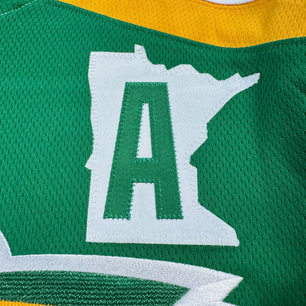 Kapril Kaprizov Minnesota Wild Reverse Retro Fantastics NHL Jersey Size S NEW