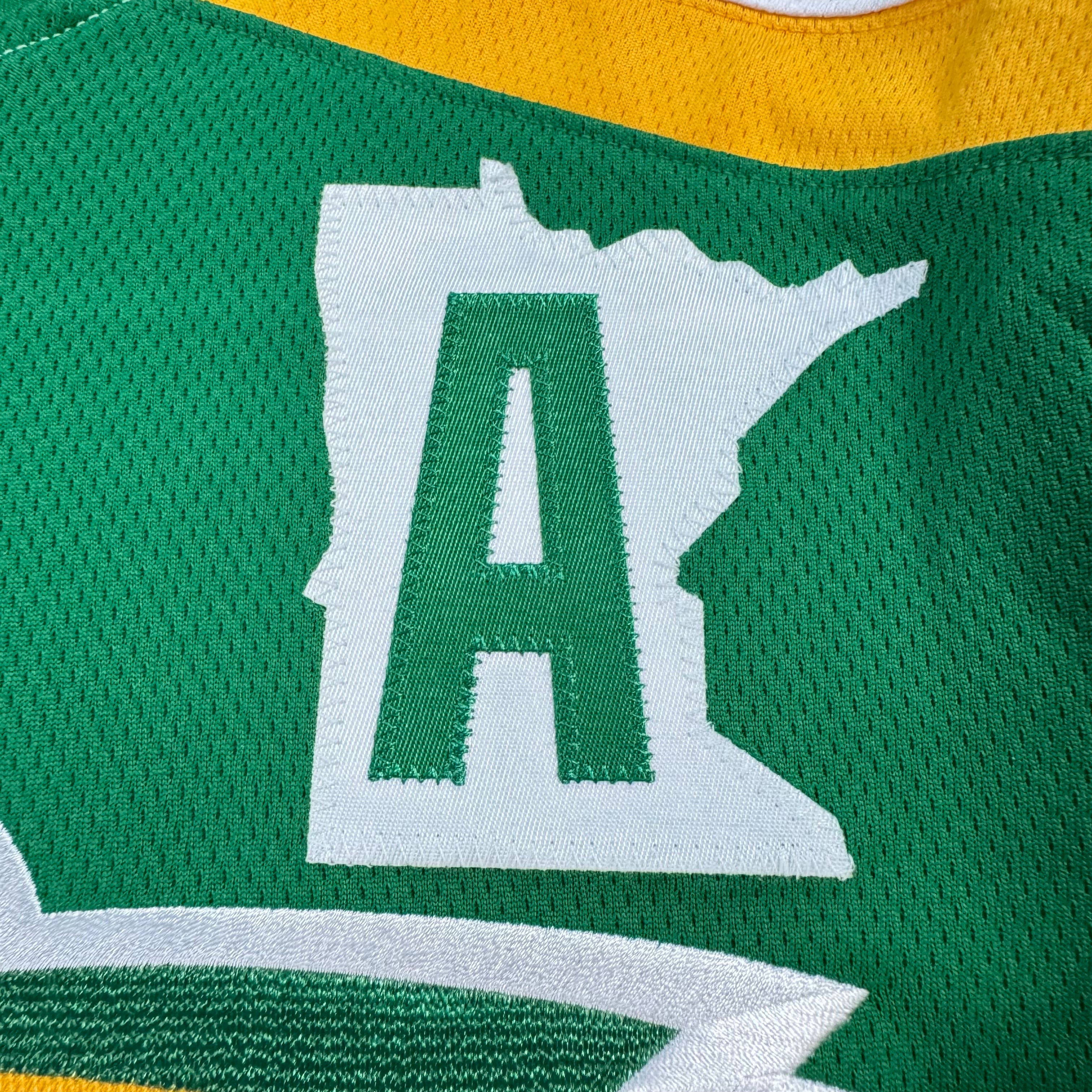 Kapril Kaprizov Minnesota Wild Reverse Retro Fantastics NHL Jersey Size S NEW