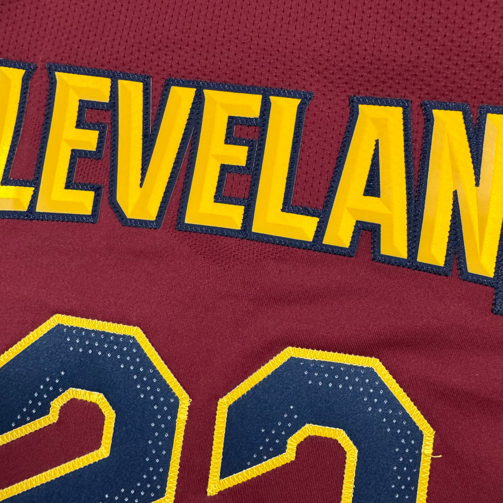 Lebron James Cleveland Cavaliers Nike Authentic NBA Jersey Size 40 Small NEW