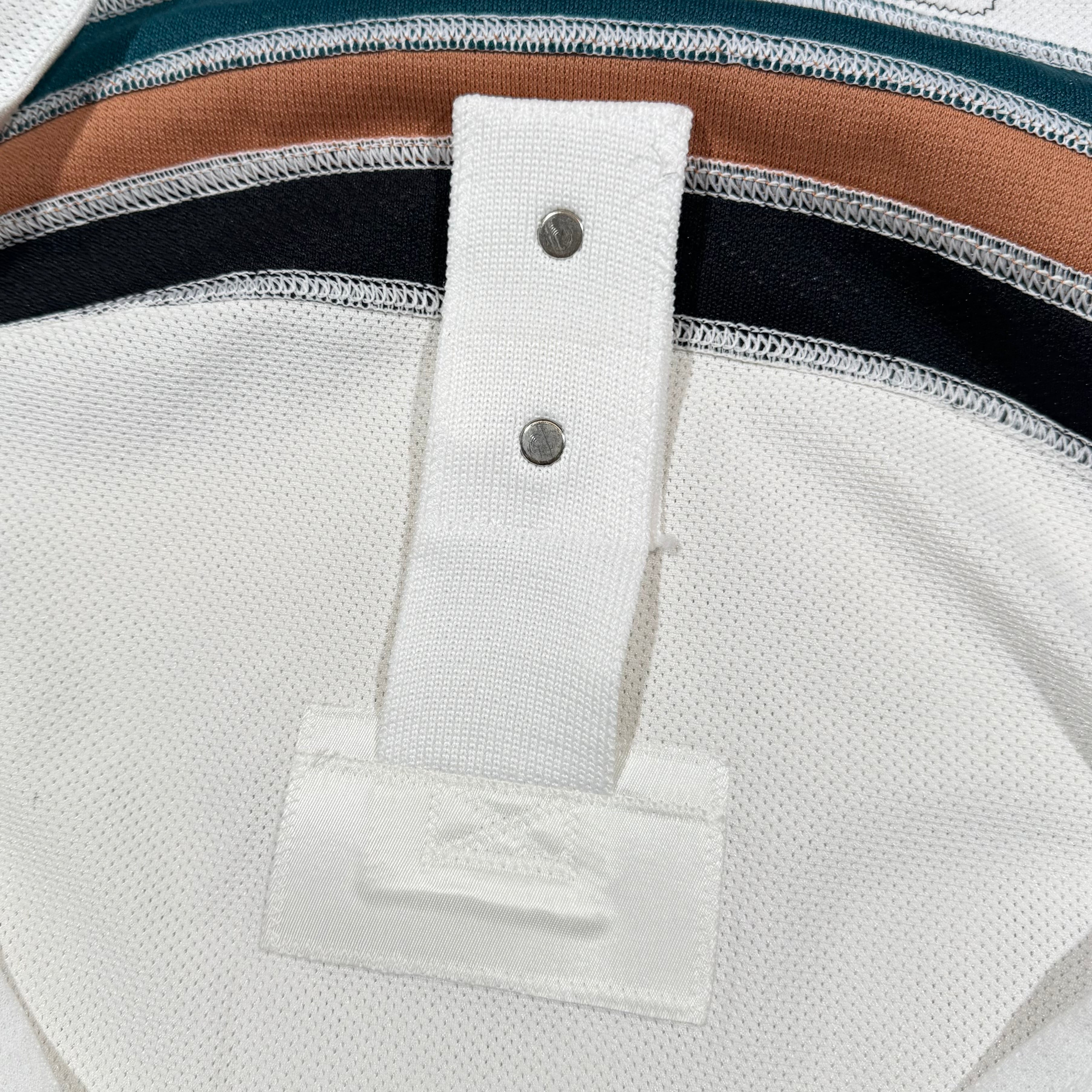 Manitoba Moose Team Issued Signed AHL MIC Hockey Jersey Size 54