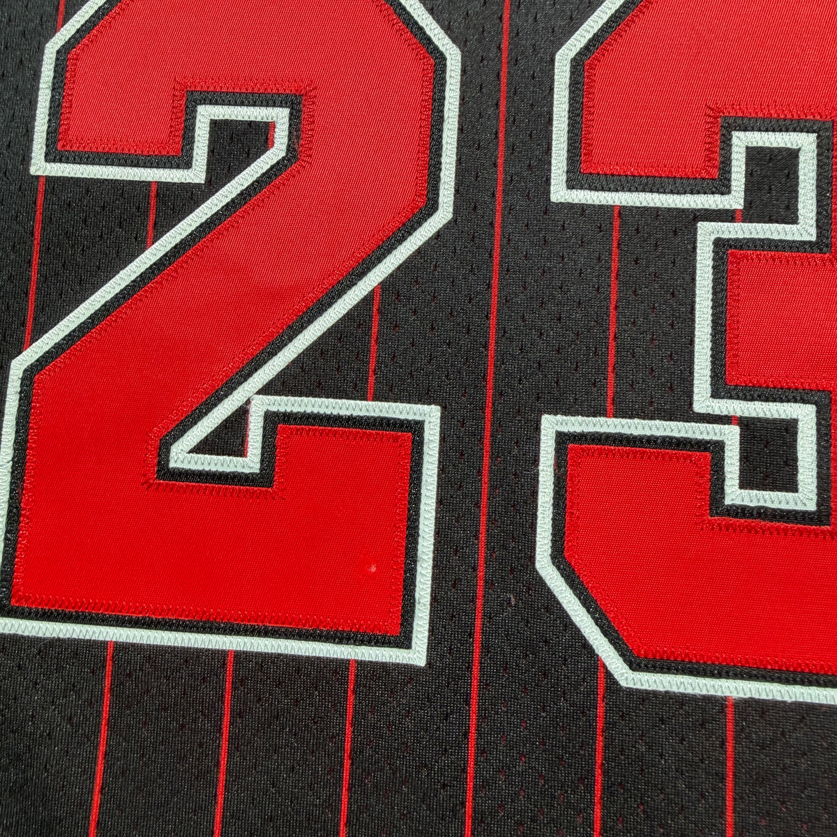 Michael Jordan Chicago Bulls 1996/97 Mitchell & Ness Authentic NBA Jersey - 48/XL