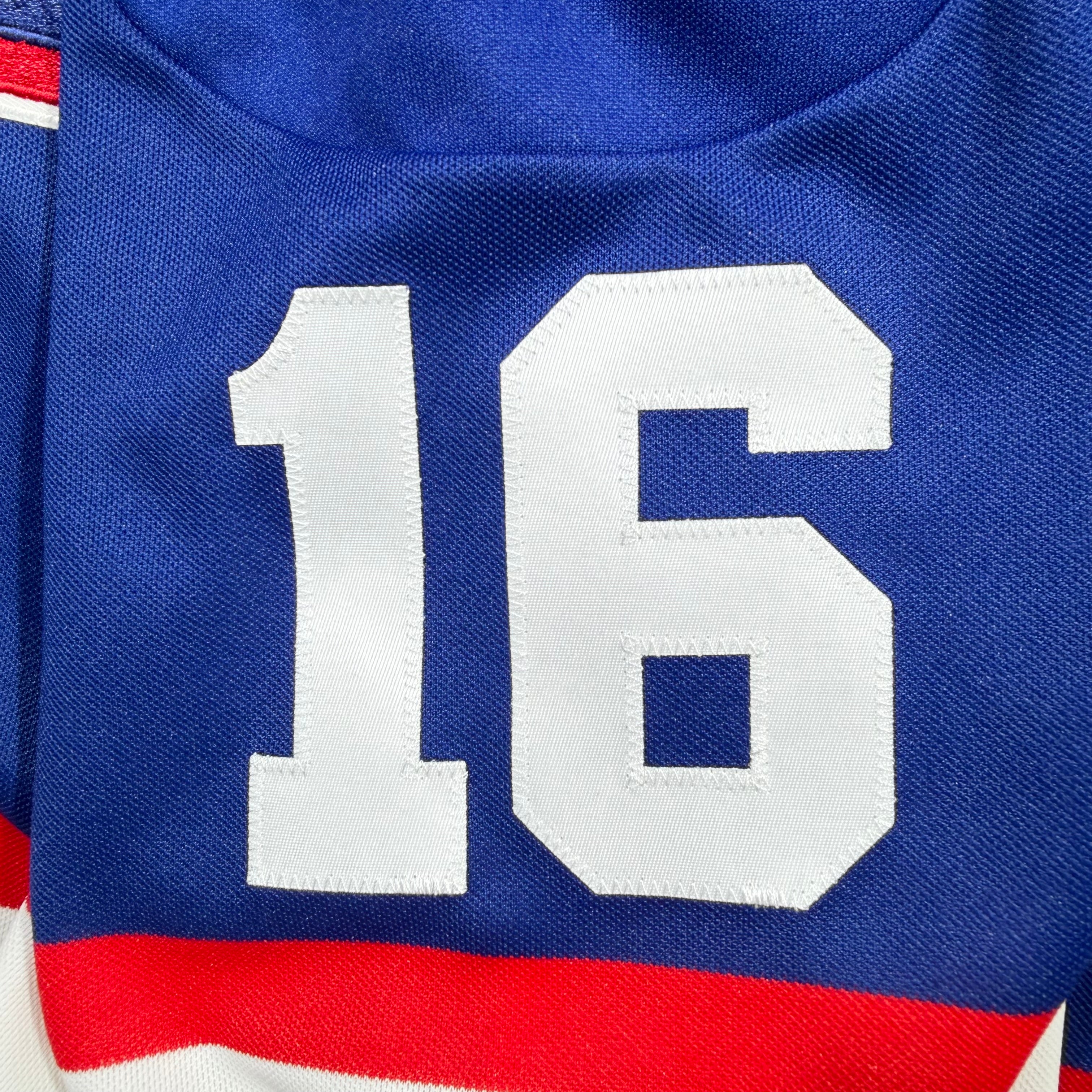 Ed Olczyk Winnipeg Jets Vintage CCM NHL Jersey - Large