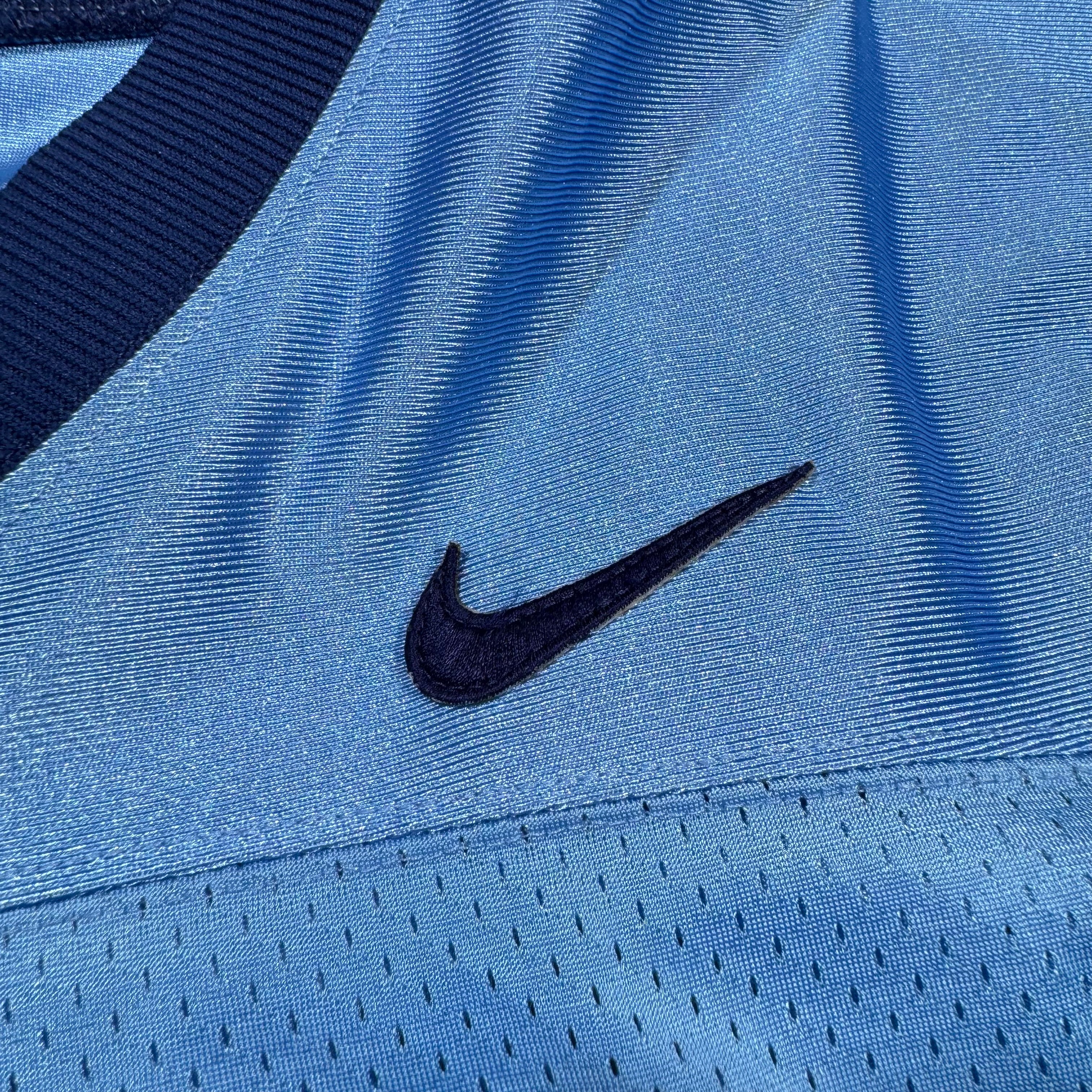 North Carolina Tar Heels Vintage Nike NCAA Football Jersey Size XXL