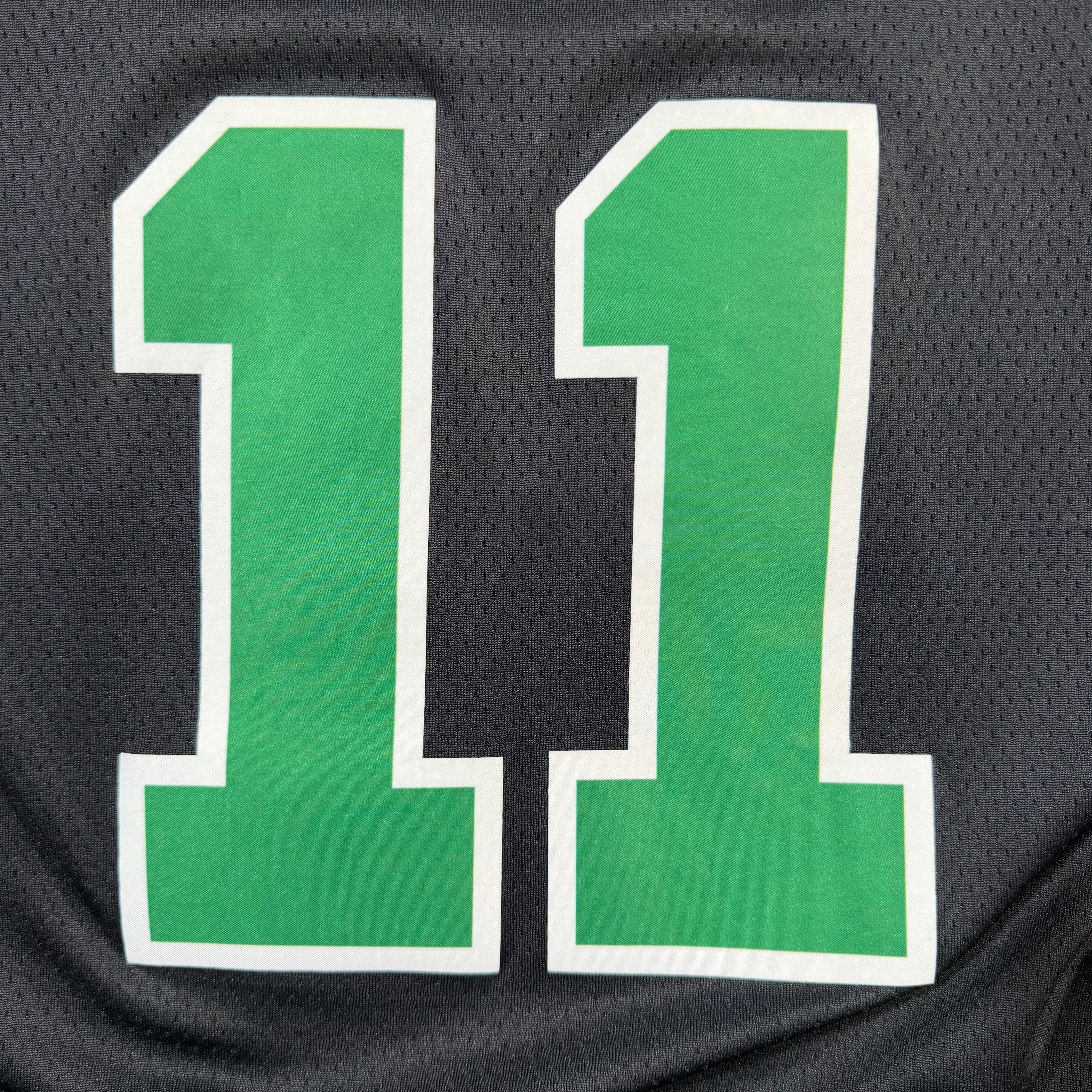 Kyrie Irving Boston Celtics Nike NBA Jersey - Medium
