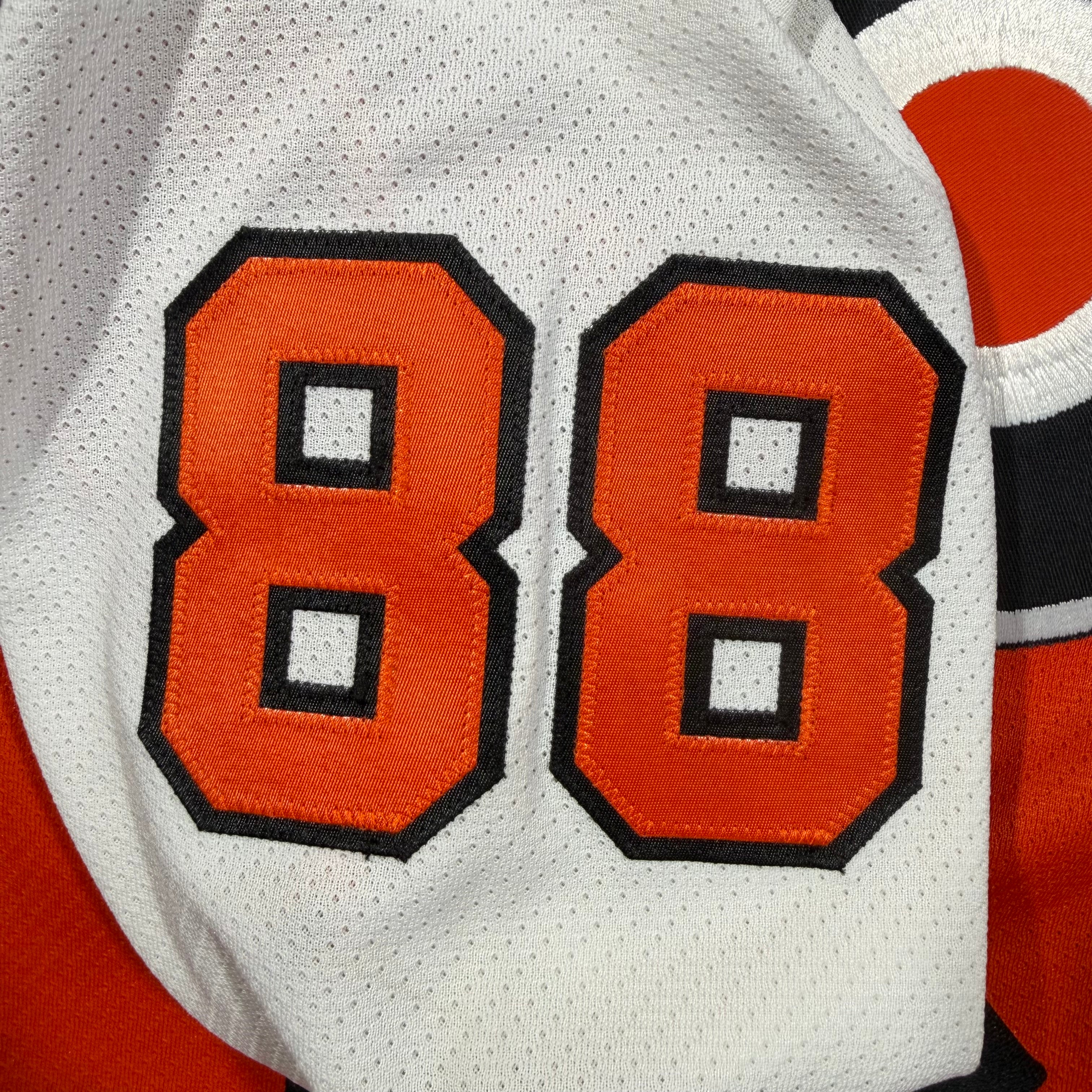 Eric Lindros Philadelphia Flyers Vintage CCM NHL Jersey - Medium