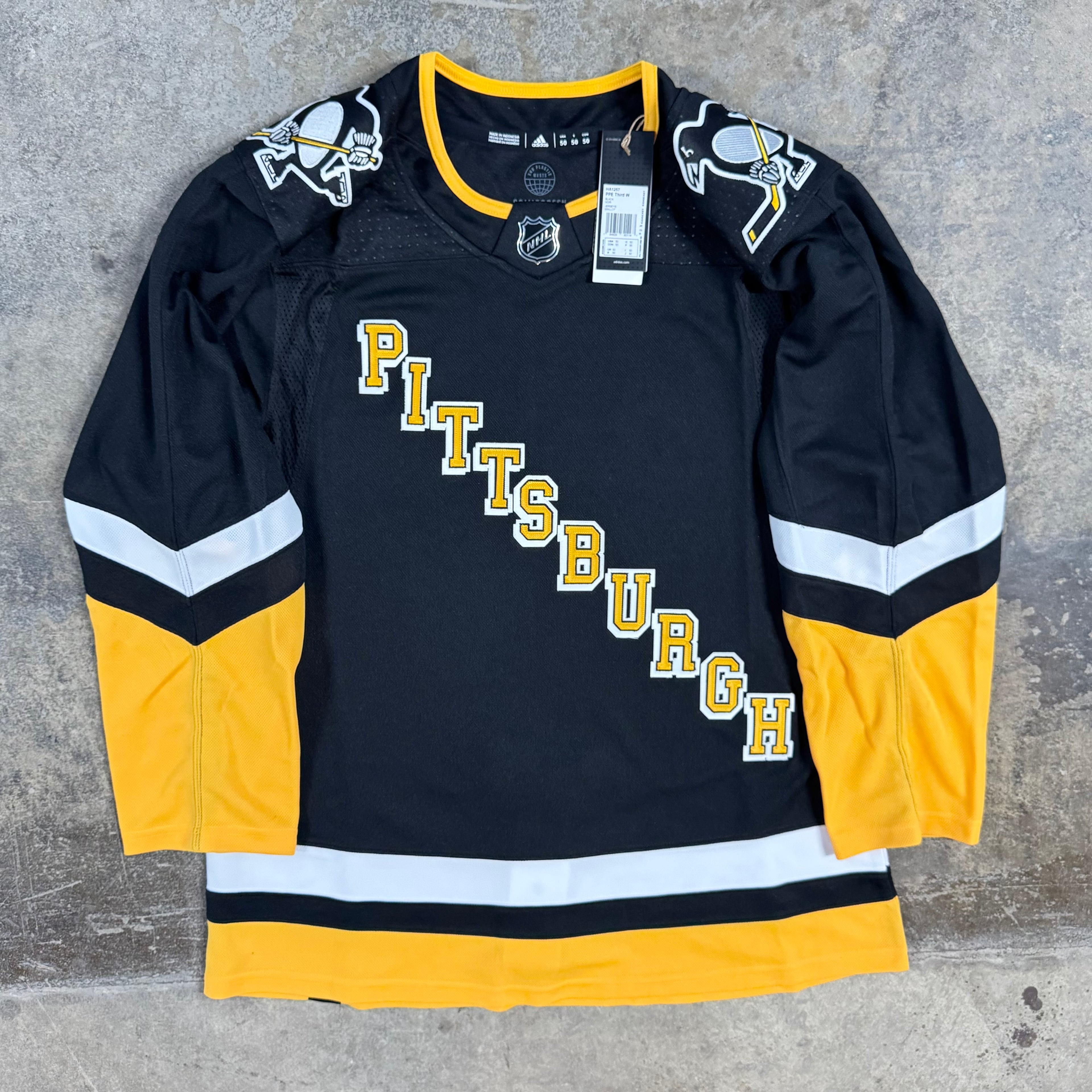 Pittsburgh Penguins Adidas Alternate NHL Hockey Jersey Size 50 M NEW