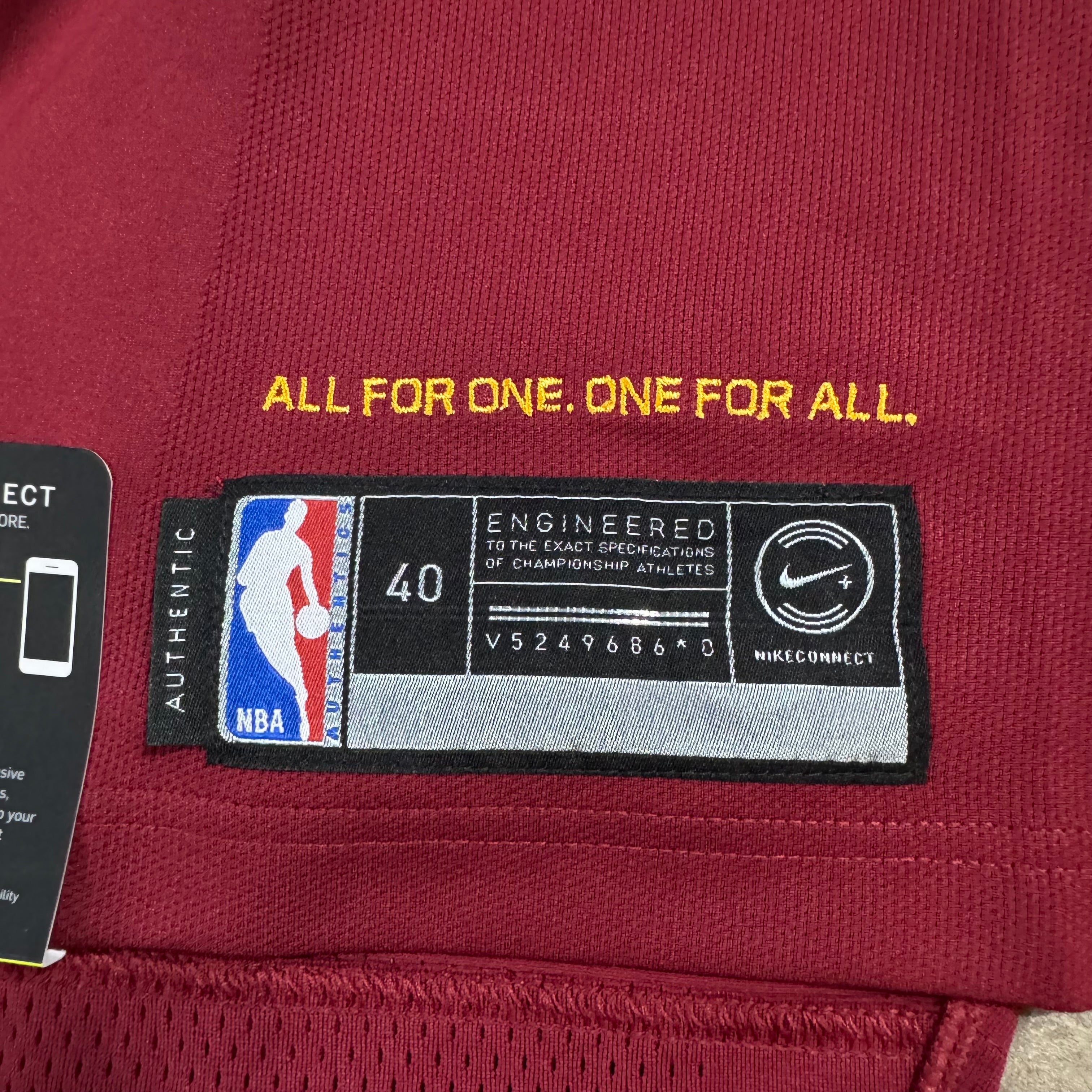 Lebron James Cleveland Cavaliers Nike Authentic NBA Jersey Size 40 Small NEW